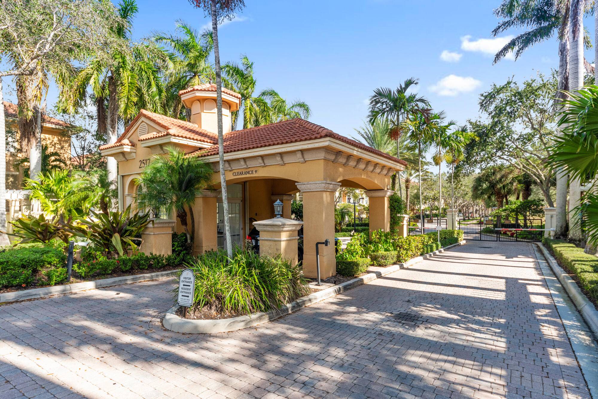 Palm Beach Gardens, FL 33410,2438 San Pietro CIR