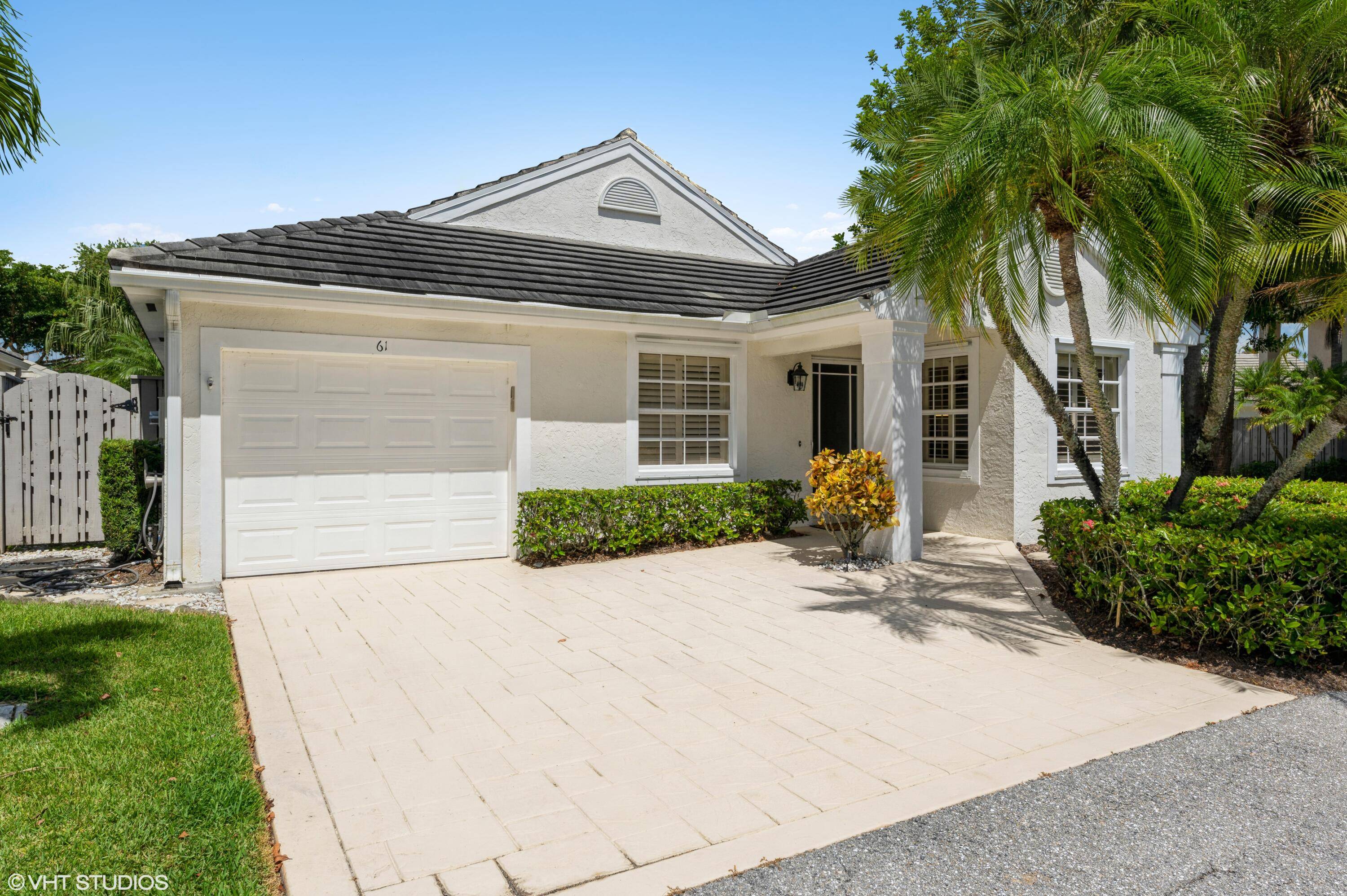 Palm Beach Gardens, FL 33418,61 Admirals CT