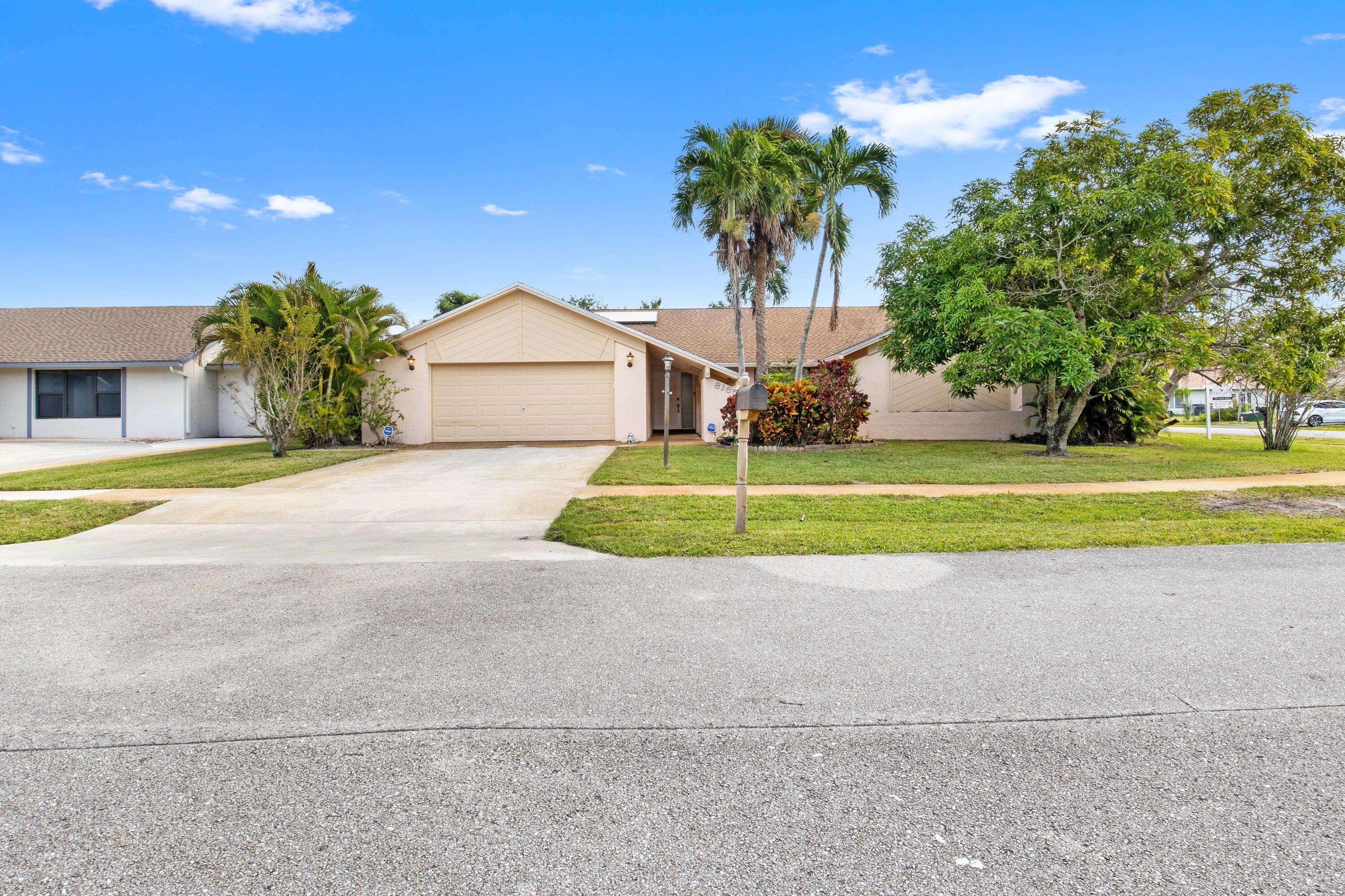 Lake Worth, FL 33467,8165 Chatuga CT