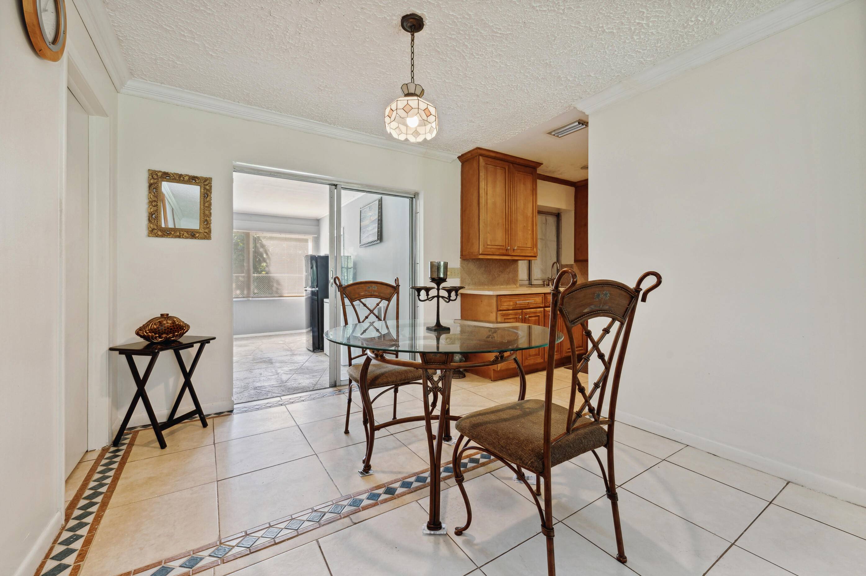 West Palm Beach, FL 33417,5168 Pine Grove DR