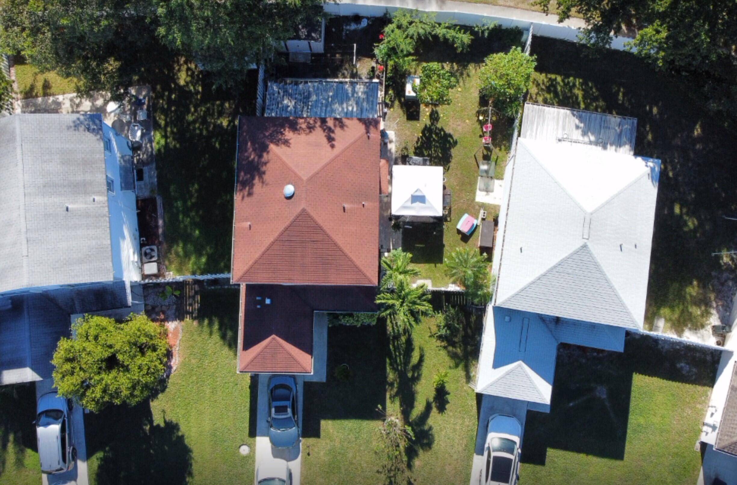 West Palm Beach, FL 33417,4734 Lakeside CIR