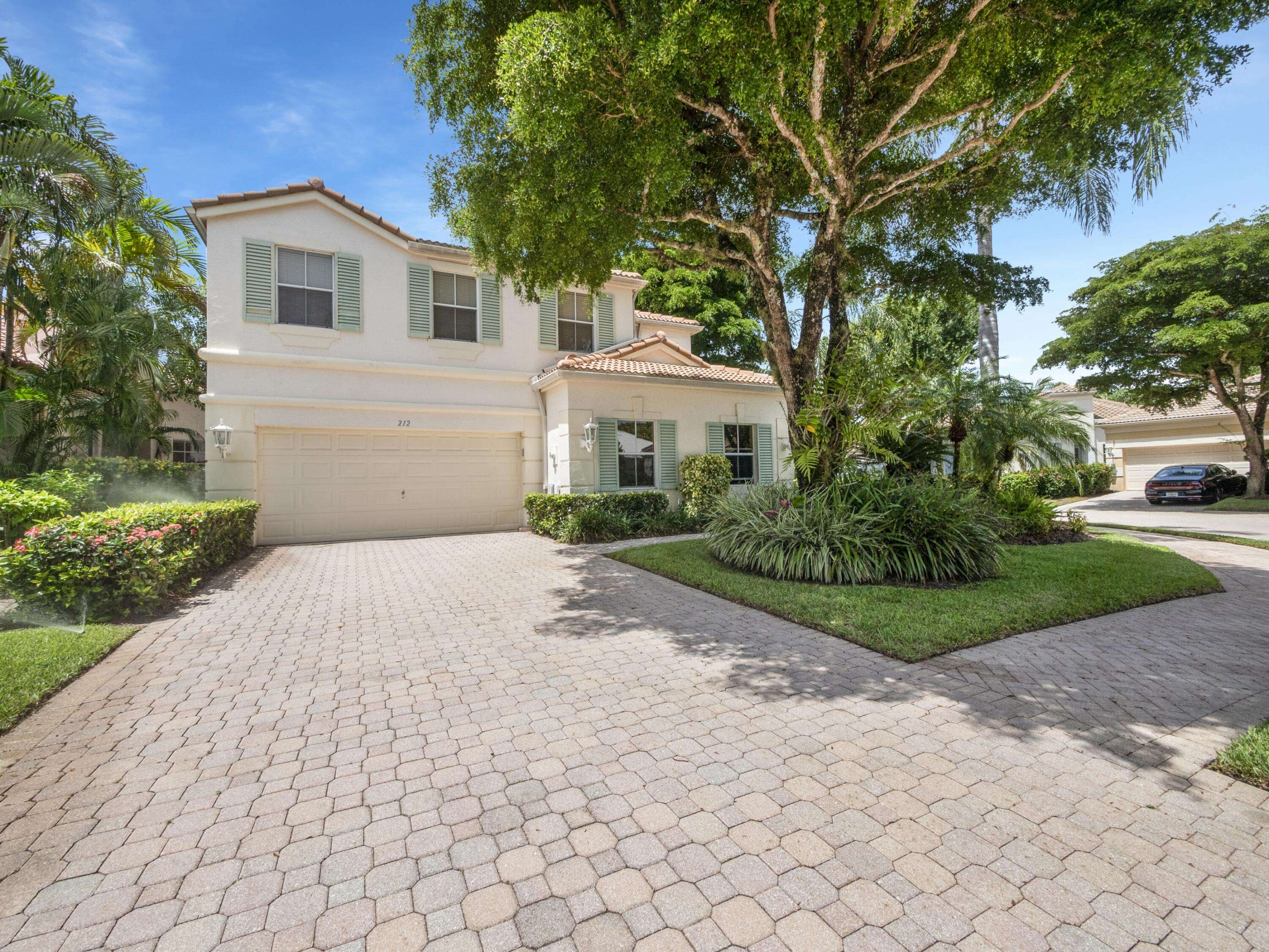 Palm Beach Gardens, FL 33418,212 Sunset Bay CT