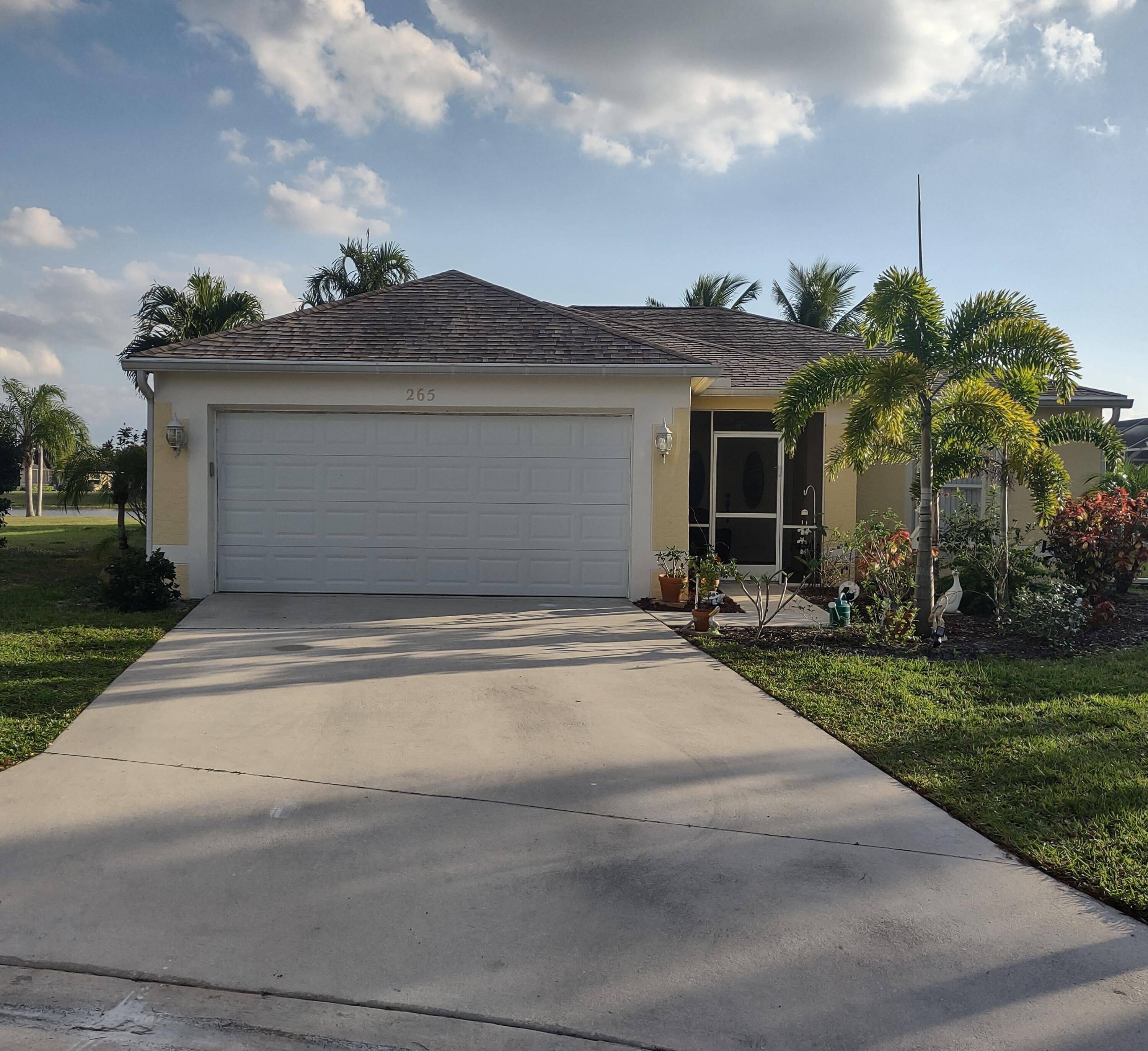 Port Saint Lucie, FL 34953,265 SW Panther Trace TRCE