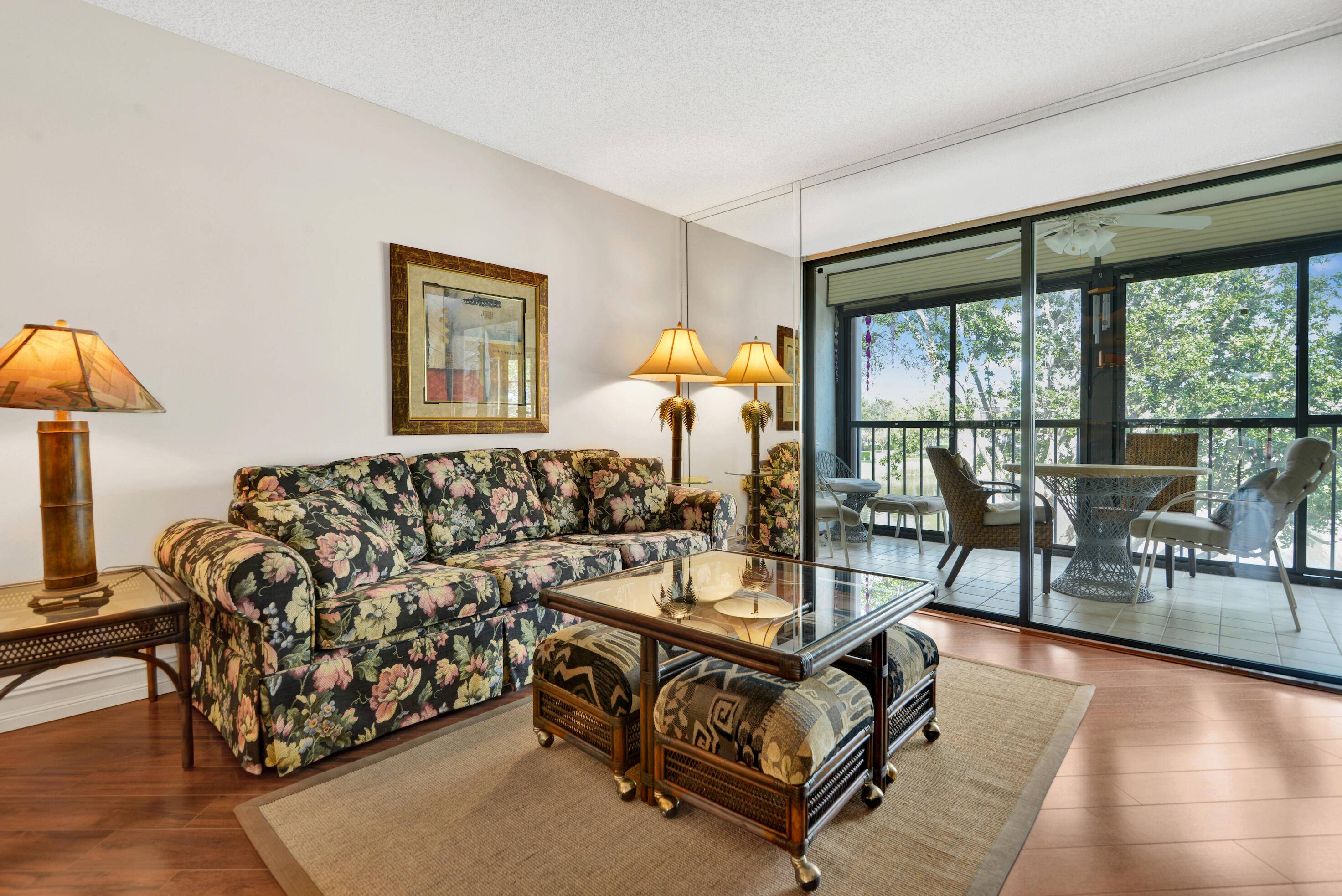 Delray Beach, FL 33484,6241 Pointe Regal CIR 305