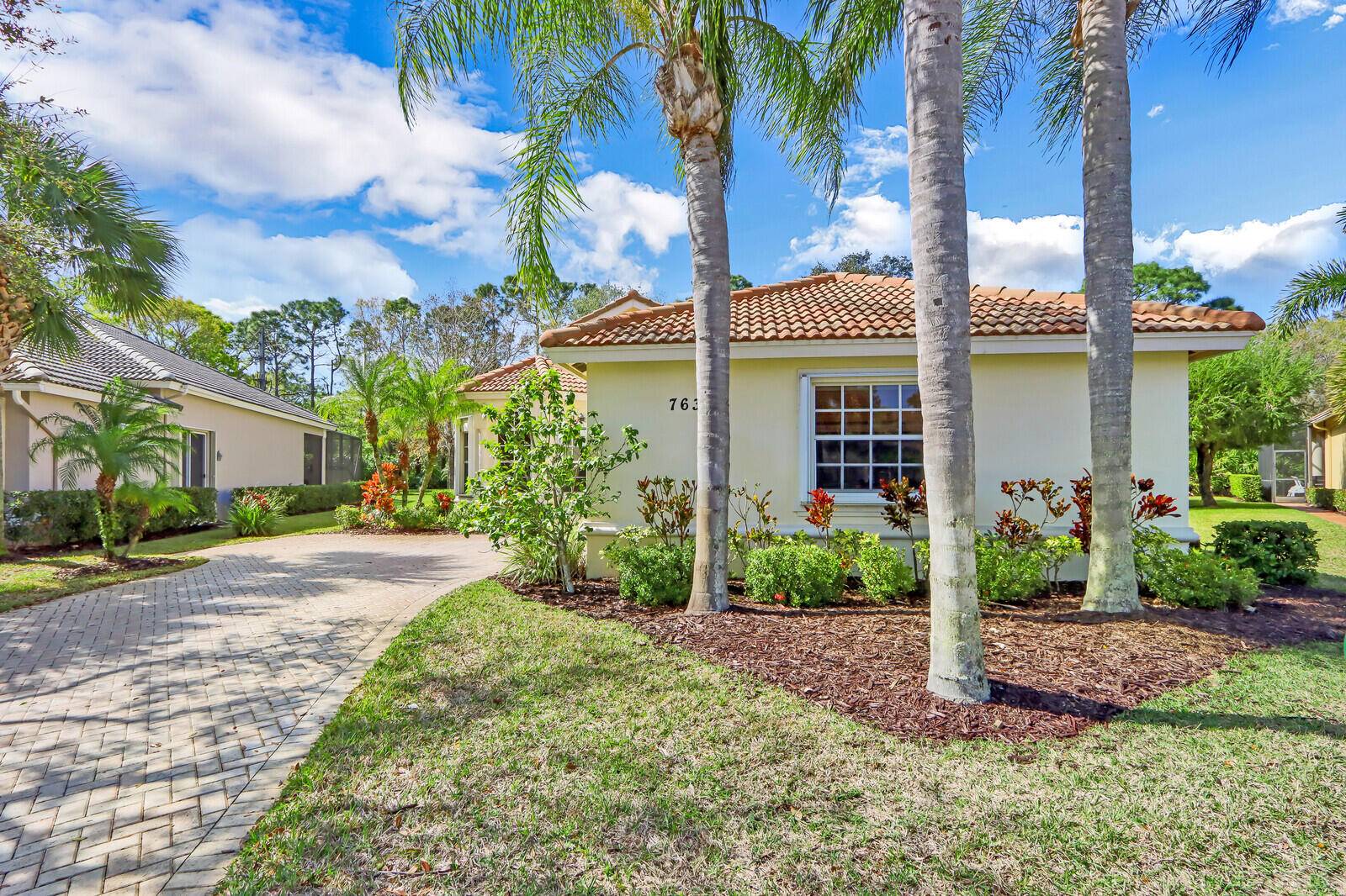 Port Saint Lucie, FL 34986,7630 Greenbrier CIR