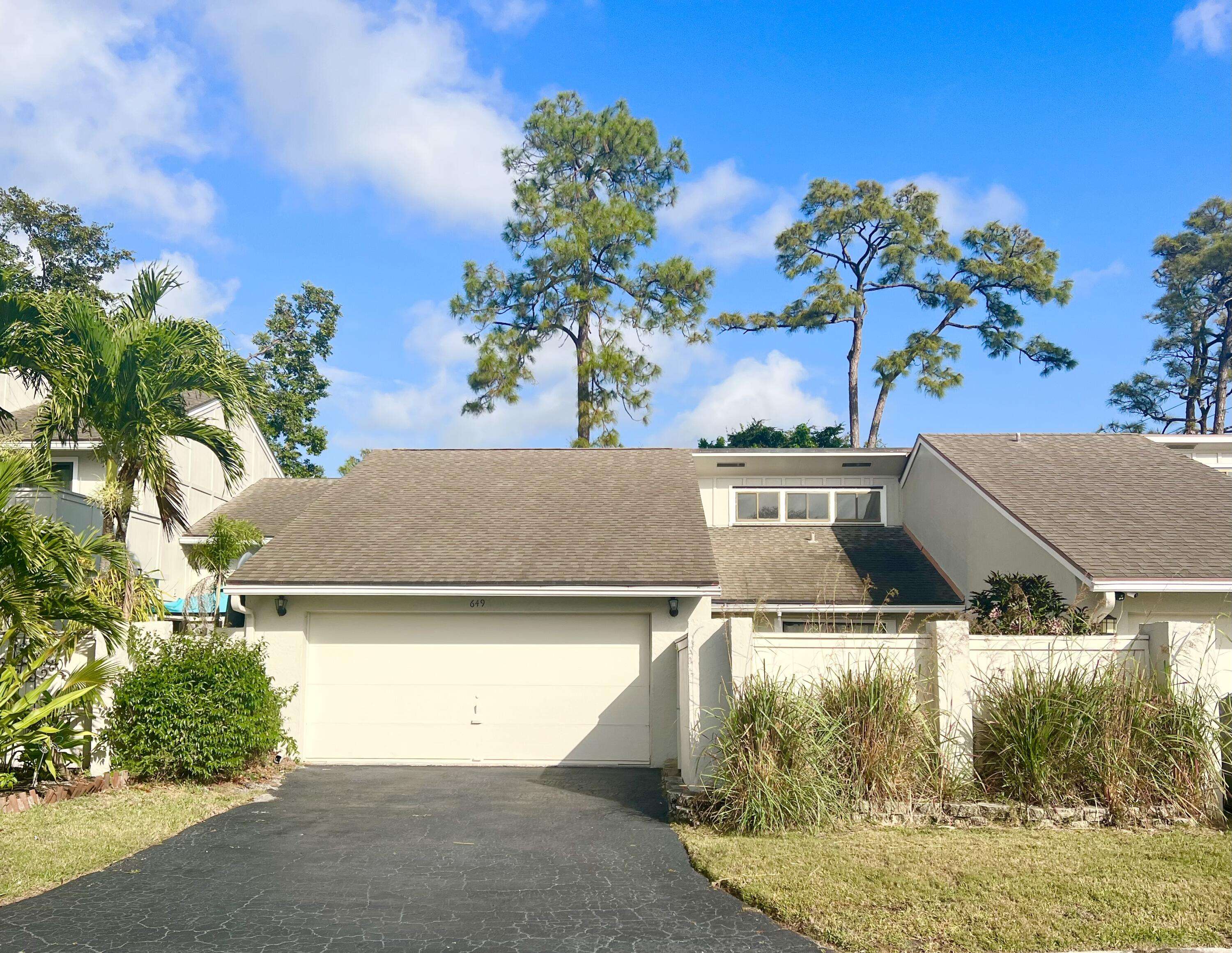 Wellington, FL 33414,649 Spinnaker CT