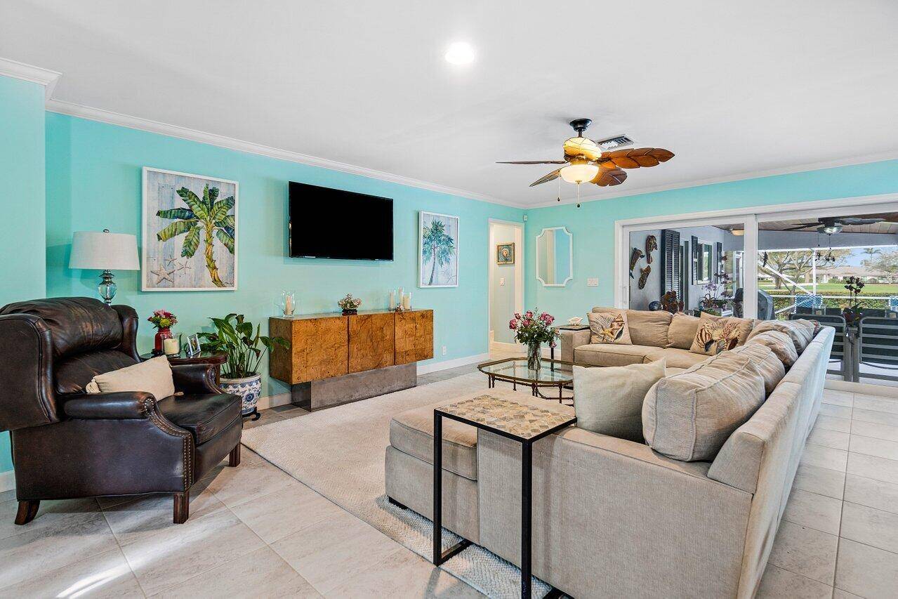 Tequesta, FL 33469,242 Golfview DR