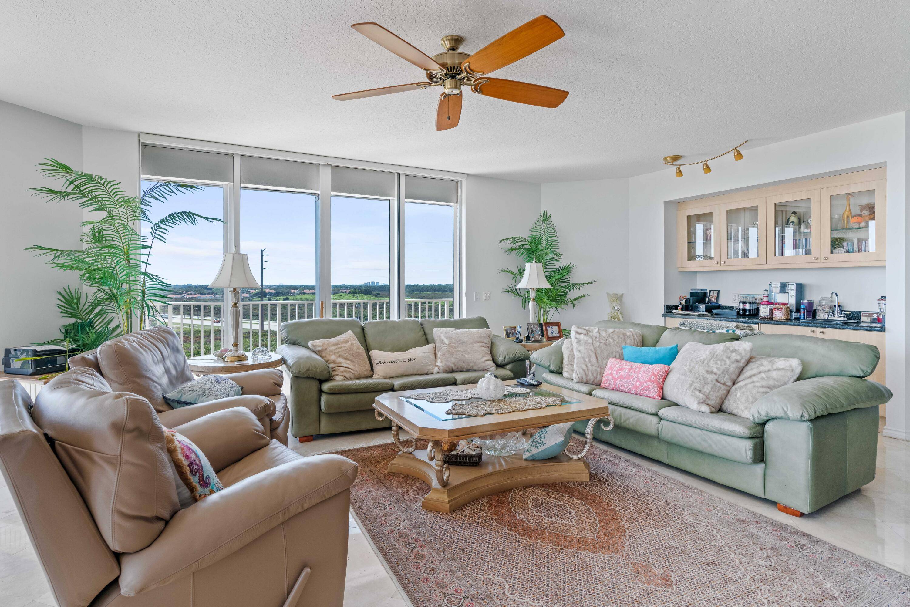 Juno Beach, FL 33408,700 Ocean Royale 505