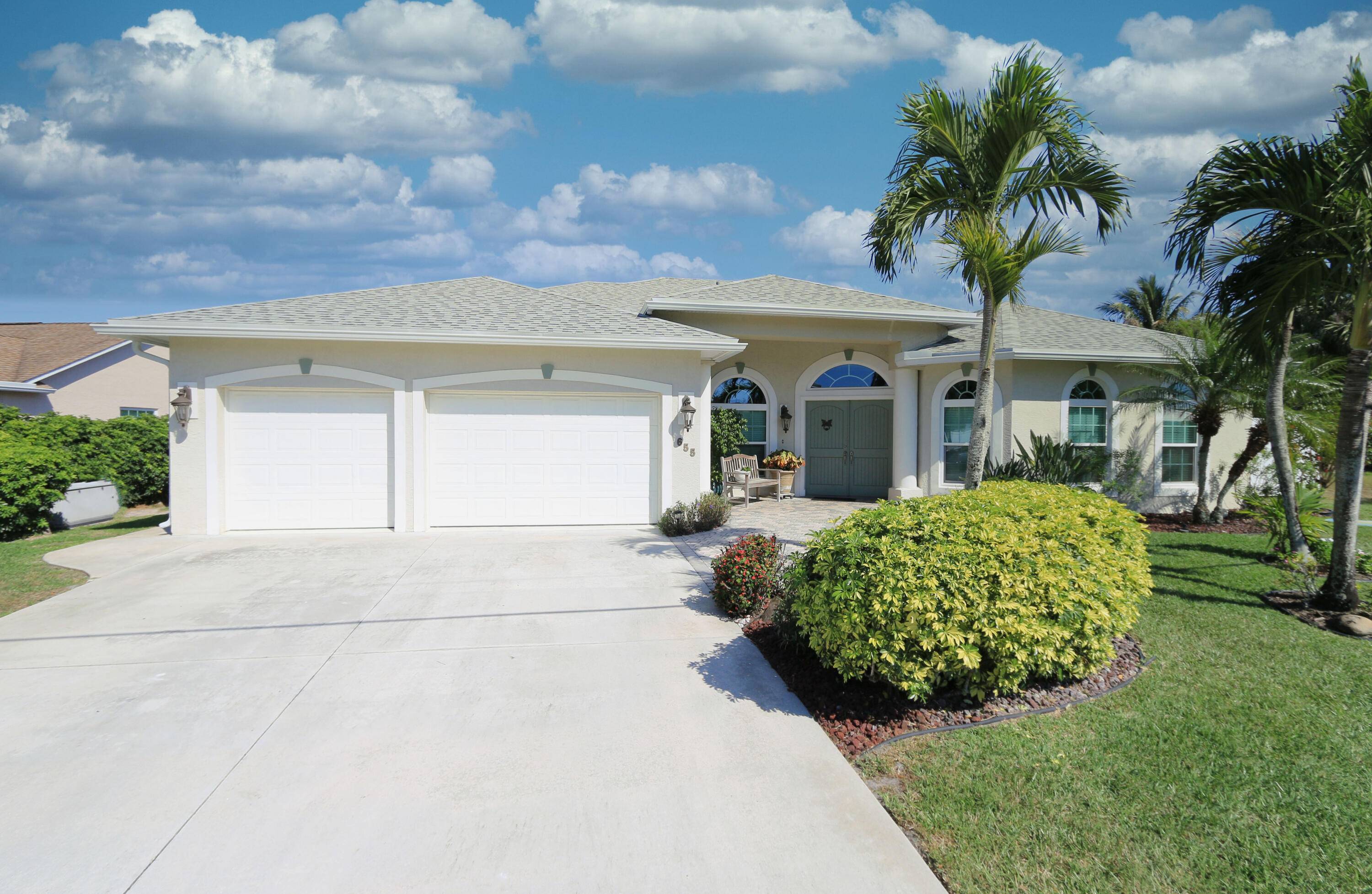 Port Saint Lucie, FL 34983,655 NE Emerson ST