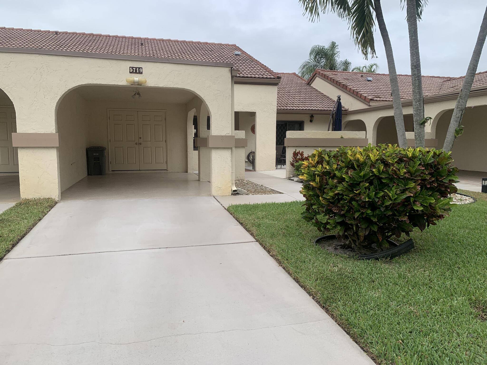 Boynton Beach, FL 33472,5719 E Parkwalk CIR