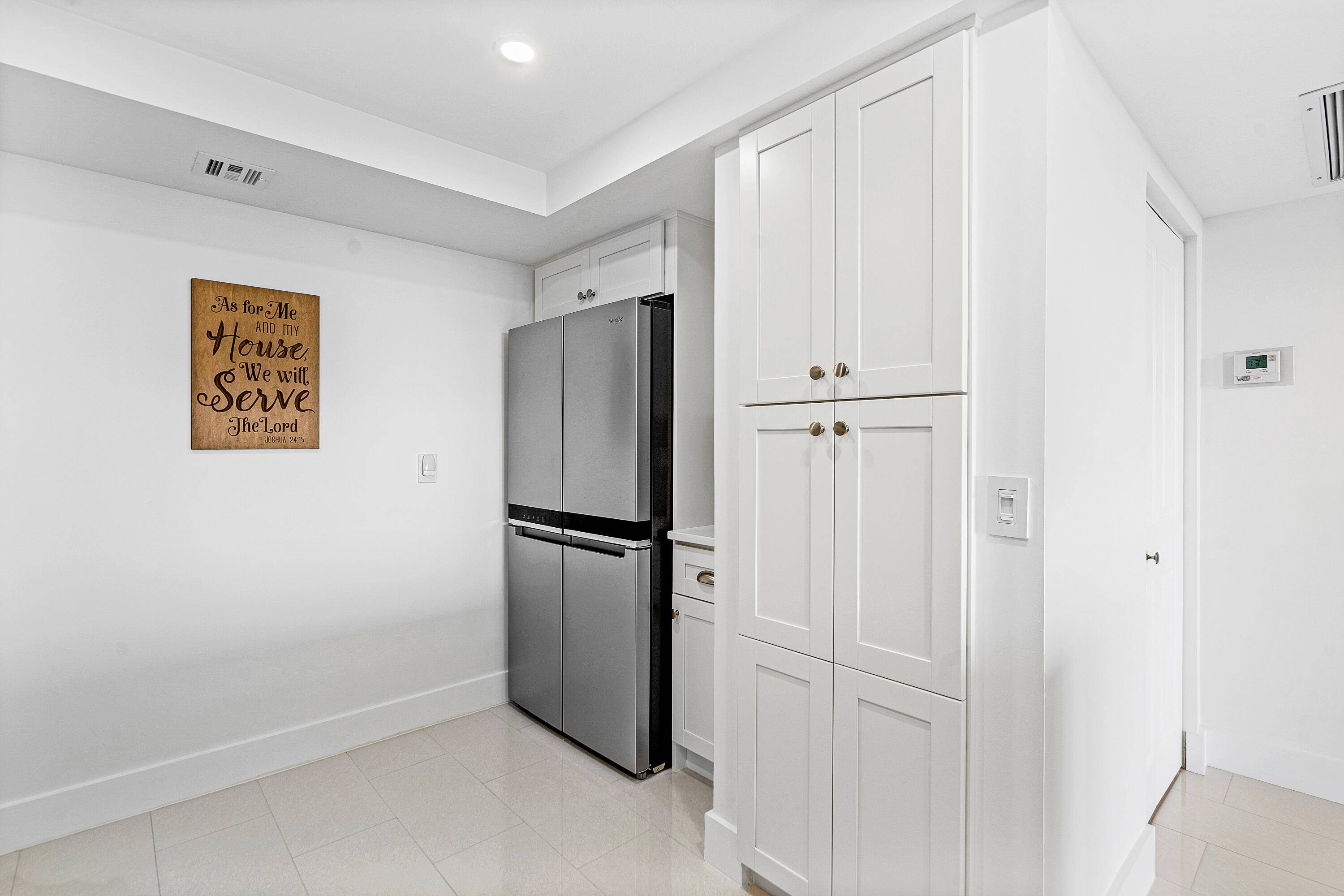 West Palm Beach, FL 33401,2425 Presidential WAY 1706