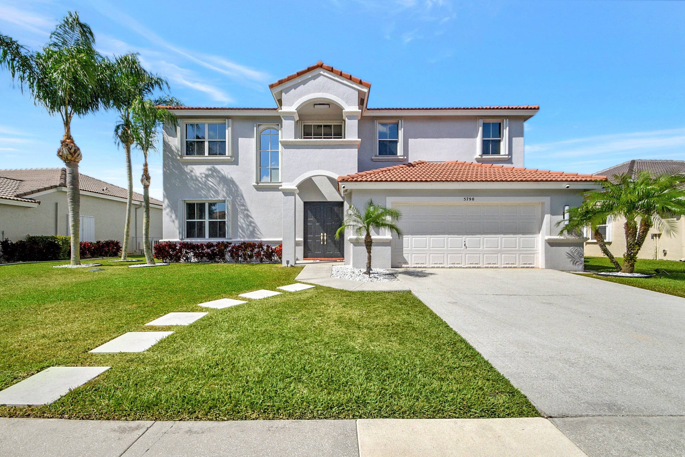 Lake Worth, FL 33463,5790 La Gorce Circle