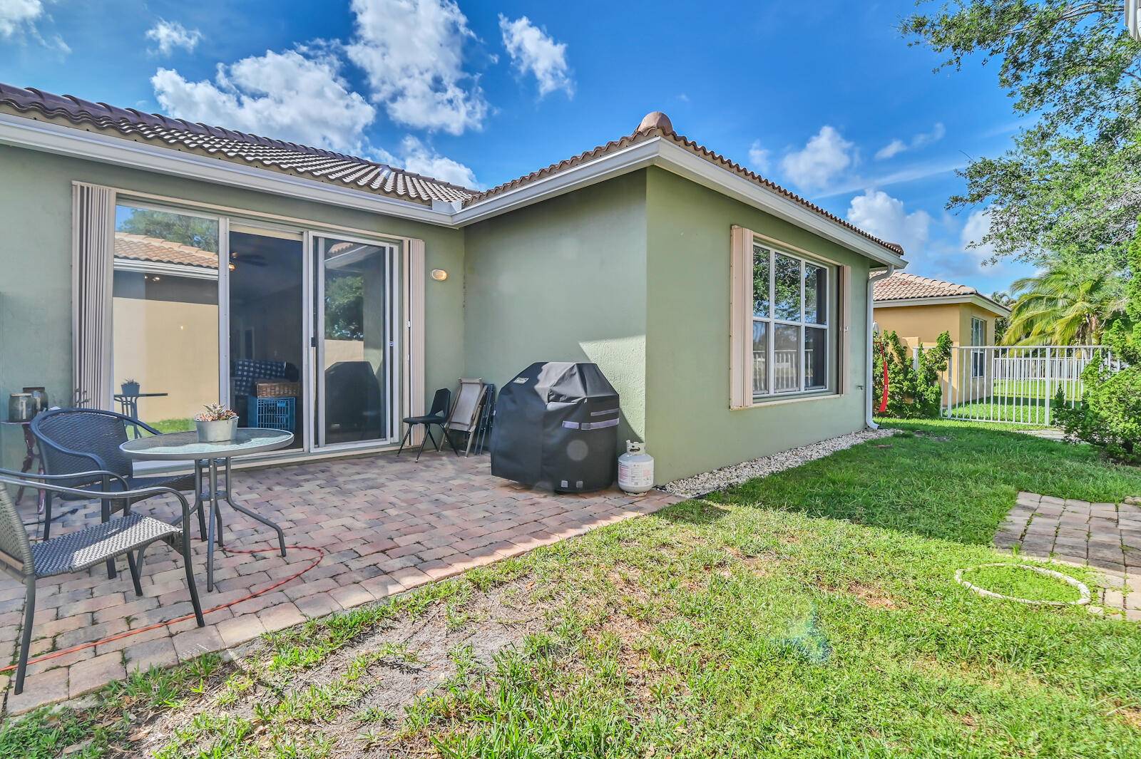 Lake Worth, FL 33463,6940 Bruce CT