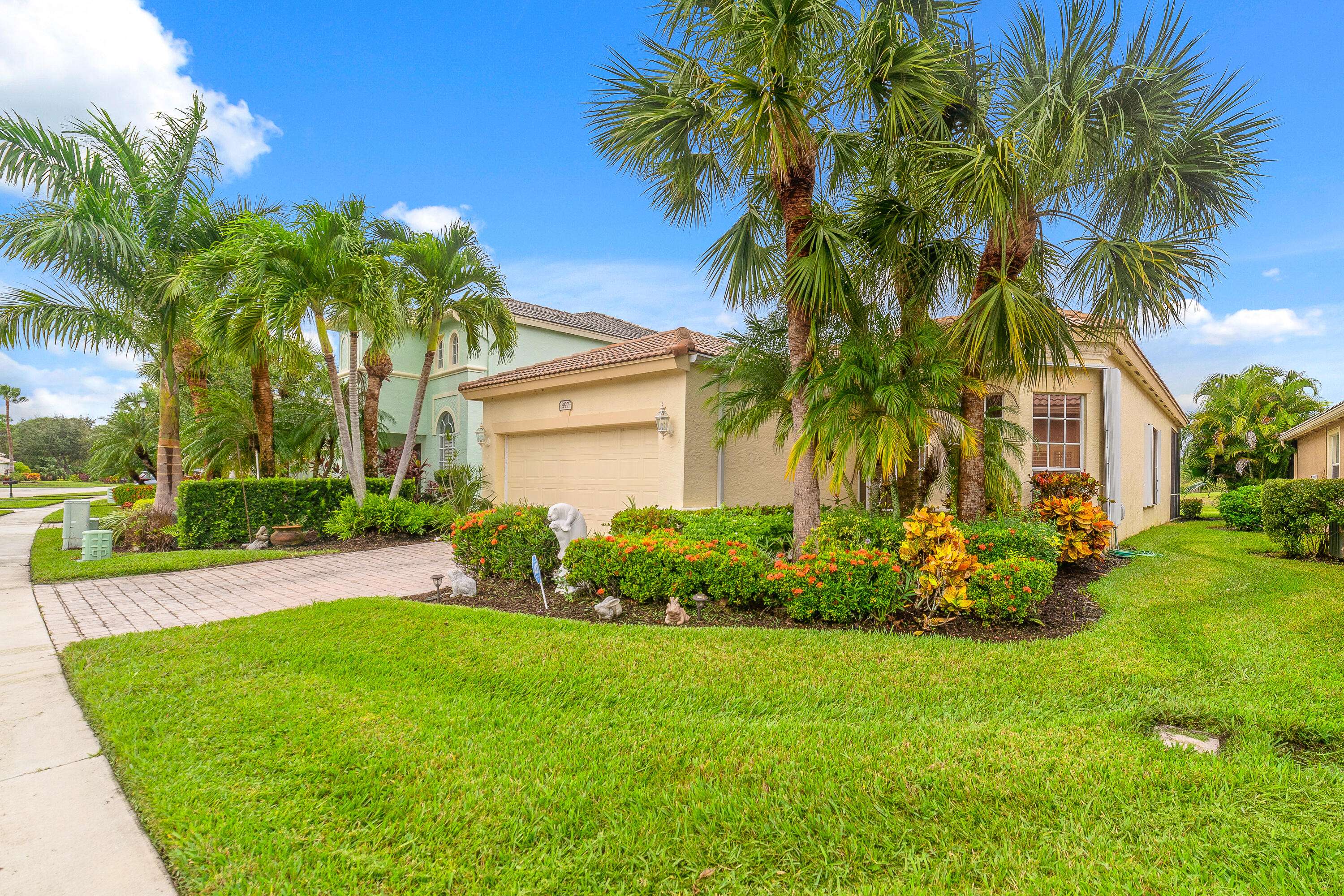 Jensen Beach, FL 34957,897 NW Mossy Oak WAY