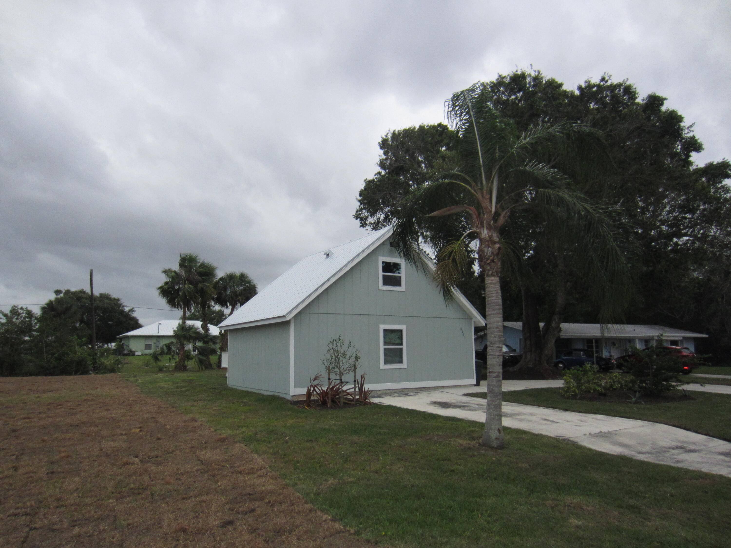 Fort Pierce, FL 34951,8401 Penny LN