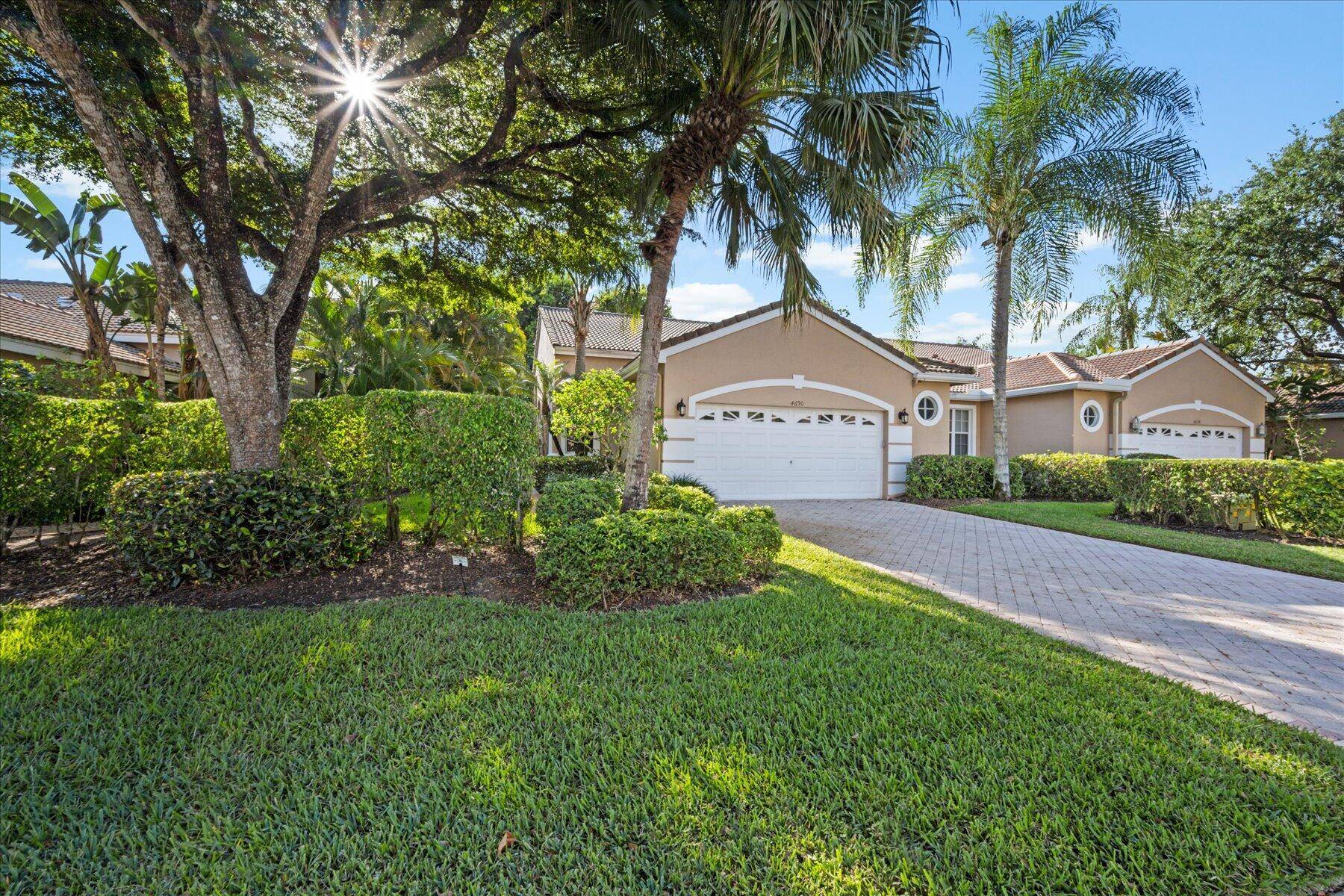 Lake Worth, FL 33449,4690 Carlton Golf DR