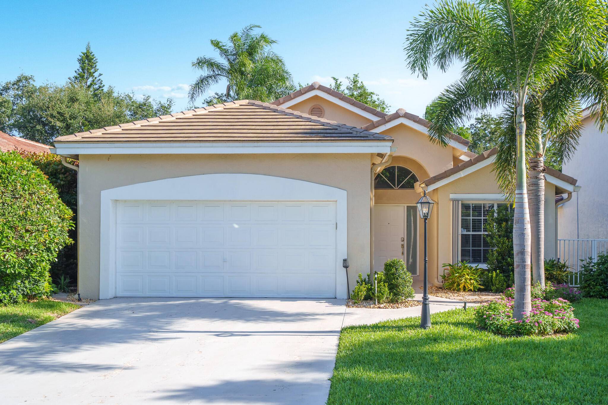 Delray Beach, FL 33445,2727 S Clearbrook CIR