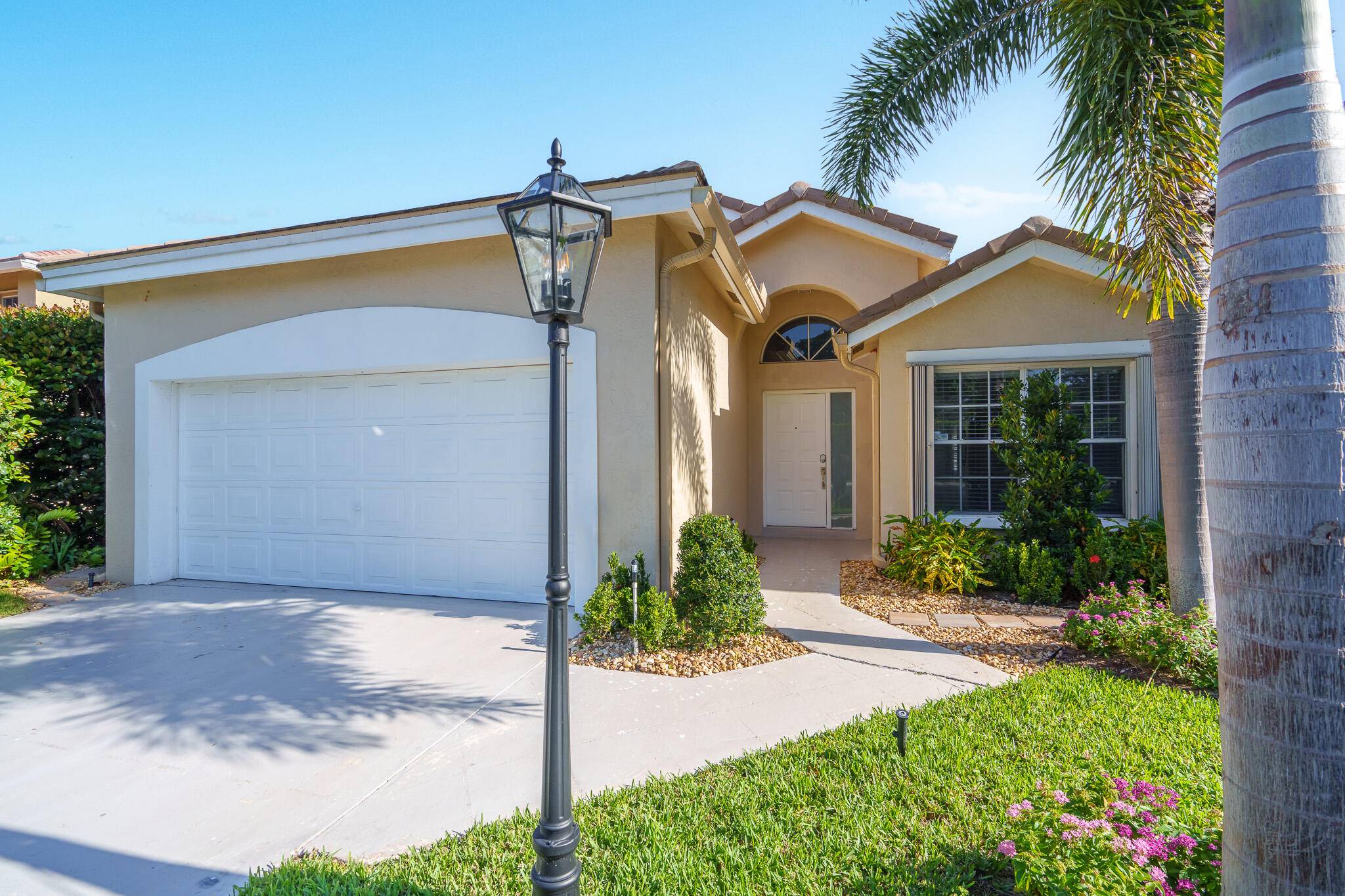 Delray Beach, FL 33445,2727 S Clearbrook CIR