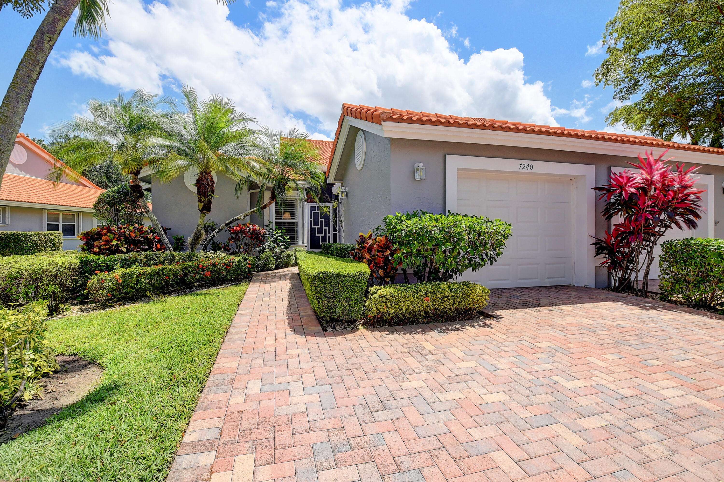 Boynton Beach, FL 33437,7240 Summer Tree DR