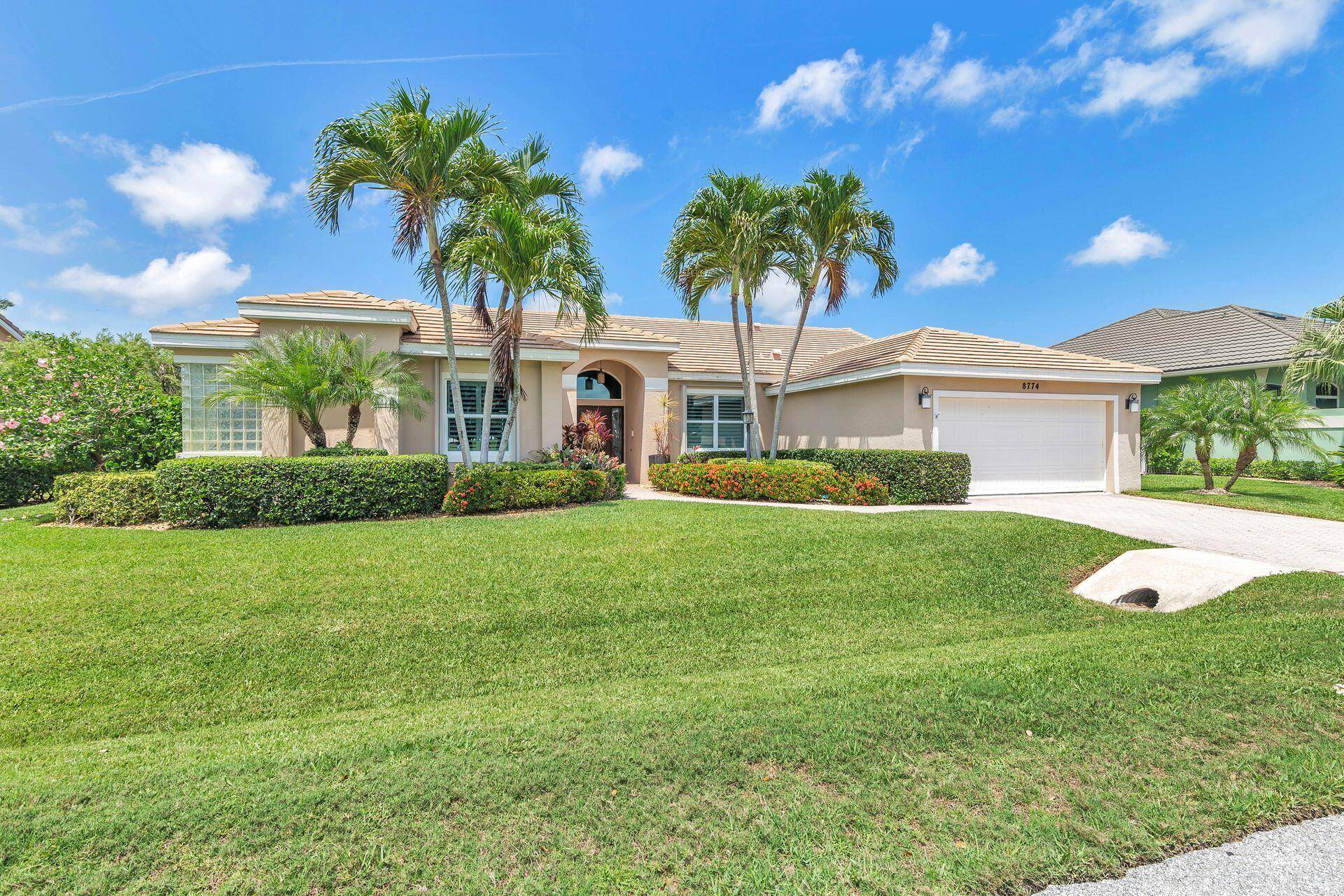 Tequesta, FL 33469,8774 SE Riverfront TER