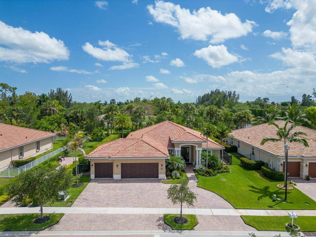 West Palm Beach, FL 33411,9424 Silent Oak CIR