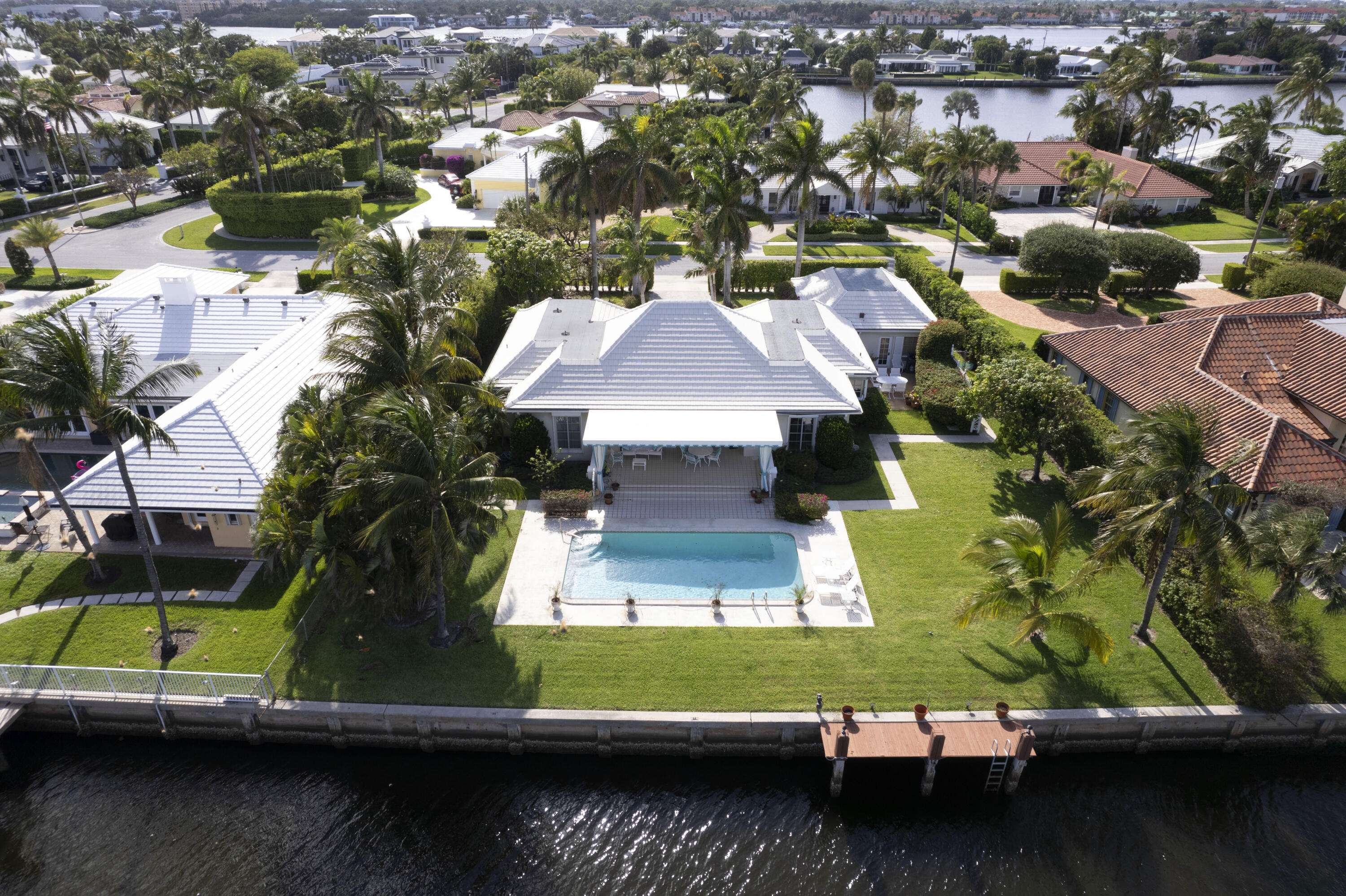 Manalapan, FL 33462,15 Spoonbill RD