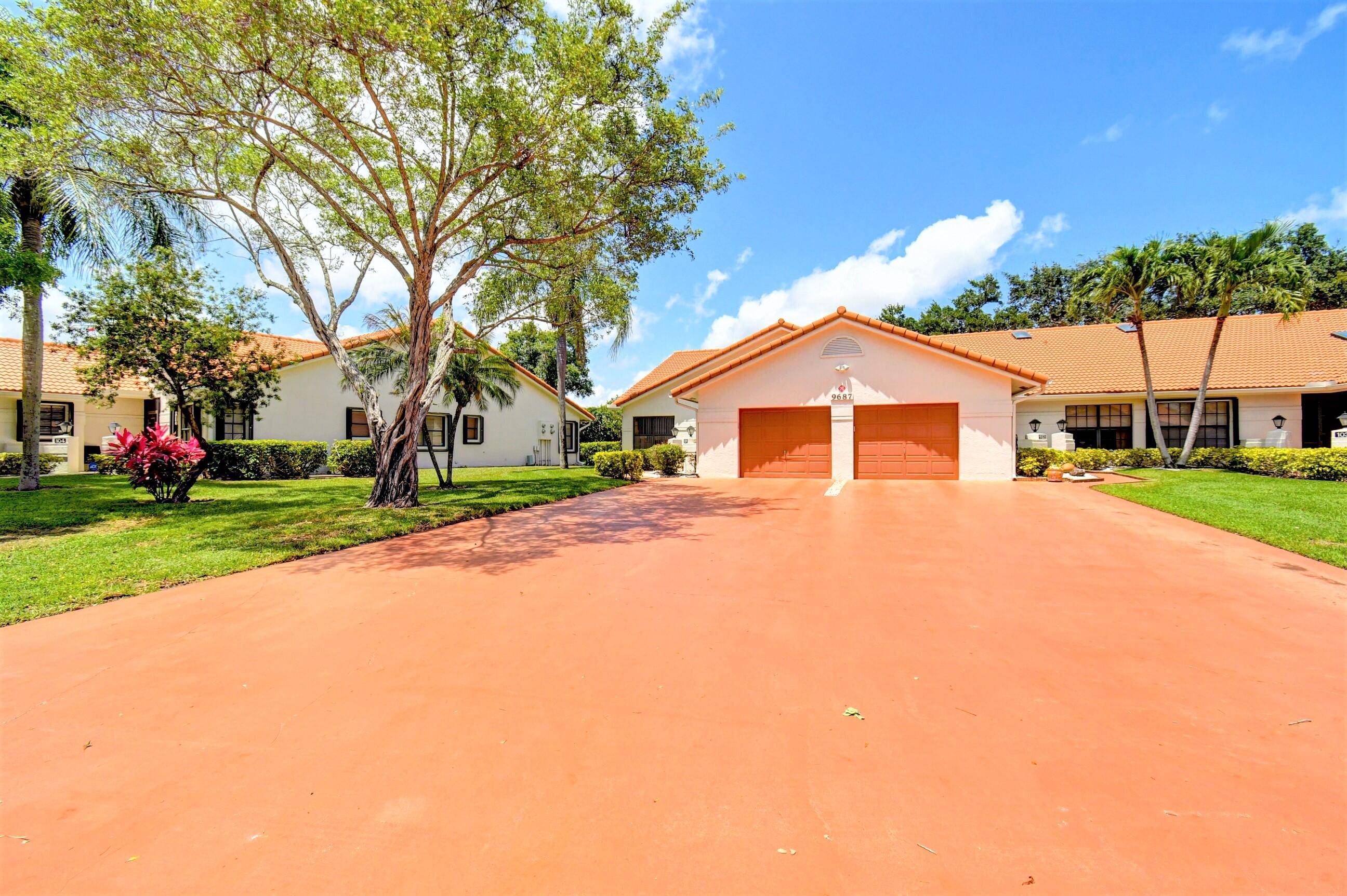 Boynton Beach, FL 33437,9687 Pavarotti TER 101