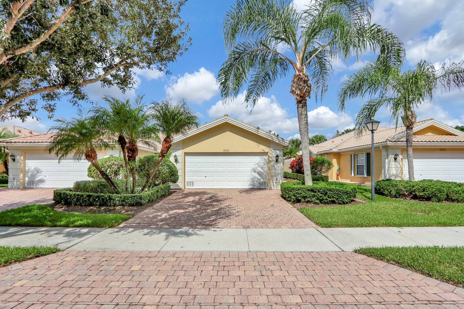 Palm Beach Gardens, FL 33418,5031 Magnolia Bay CIR