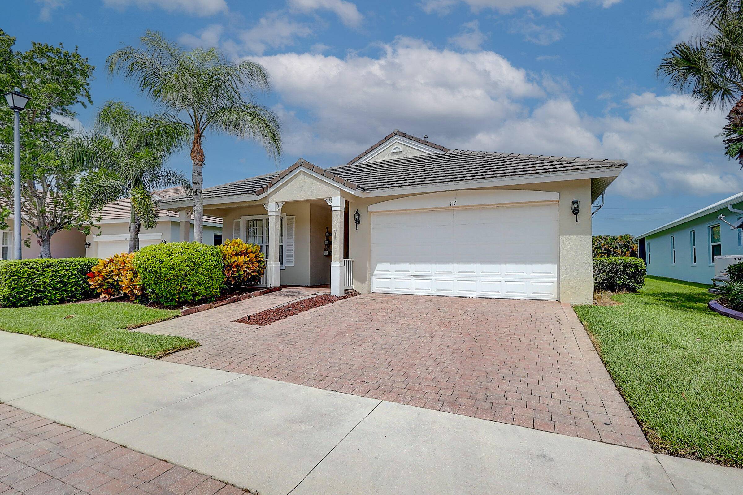 Port Saint Lucie, FL 34986,117 NW Pleasant Grove WAY