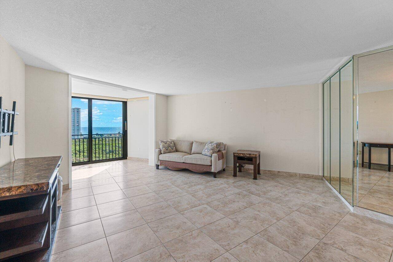 Highland Beach, FL 33487,3912 S Ocean BLVD 1112