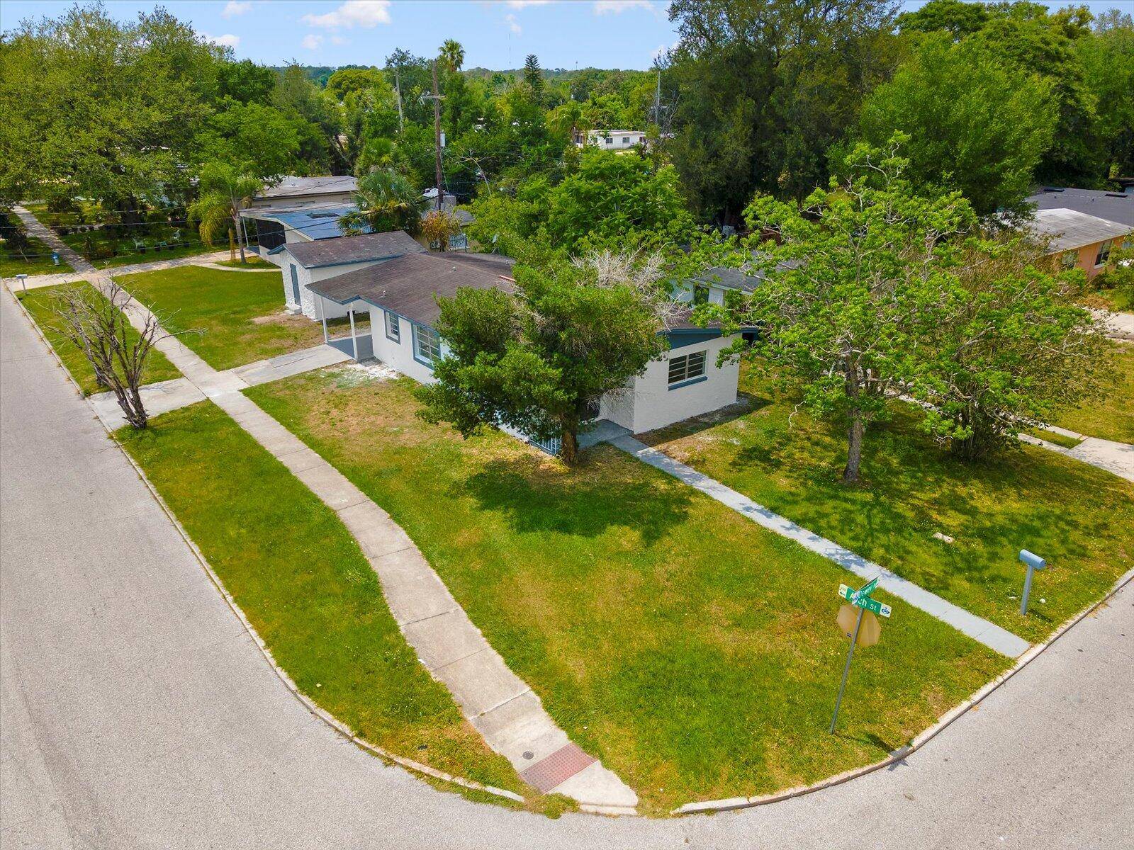 Orlando, FL 32808,1202 Dewey AVE