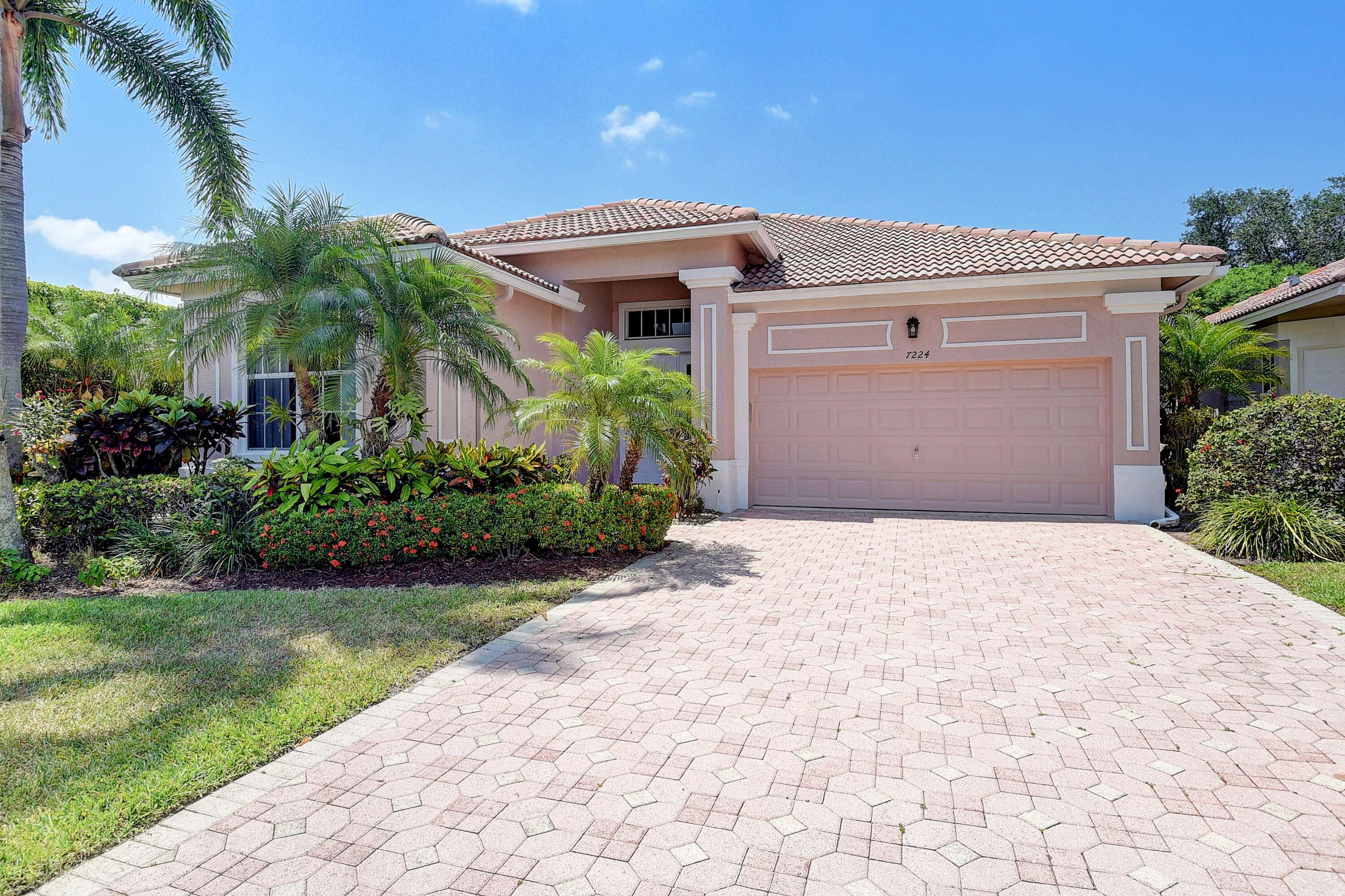 Boynton Beach, FL 33472,7224 Southport DR