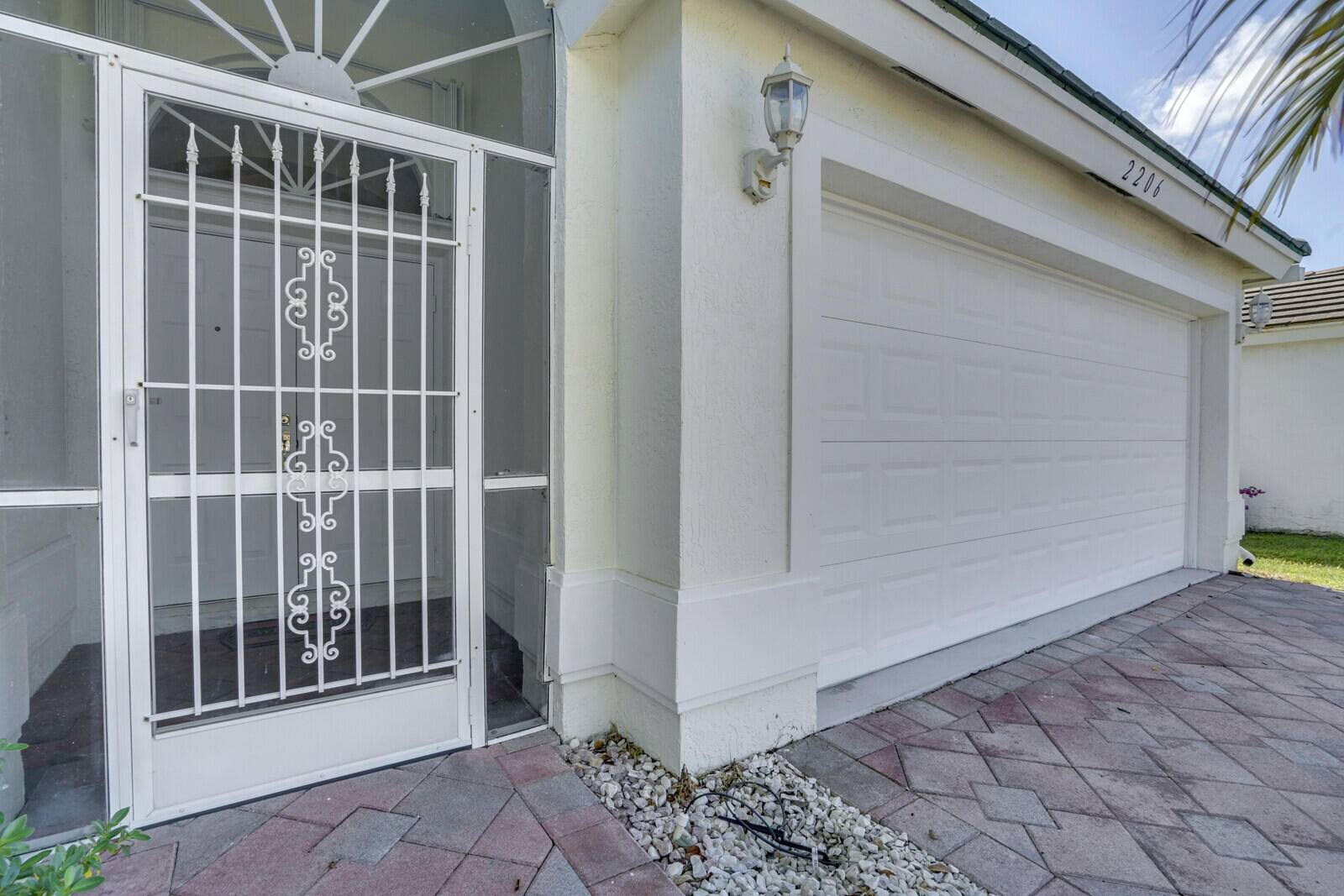 Wellington, FL 33414,2206 Country Golf DR