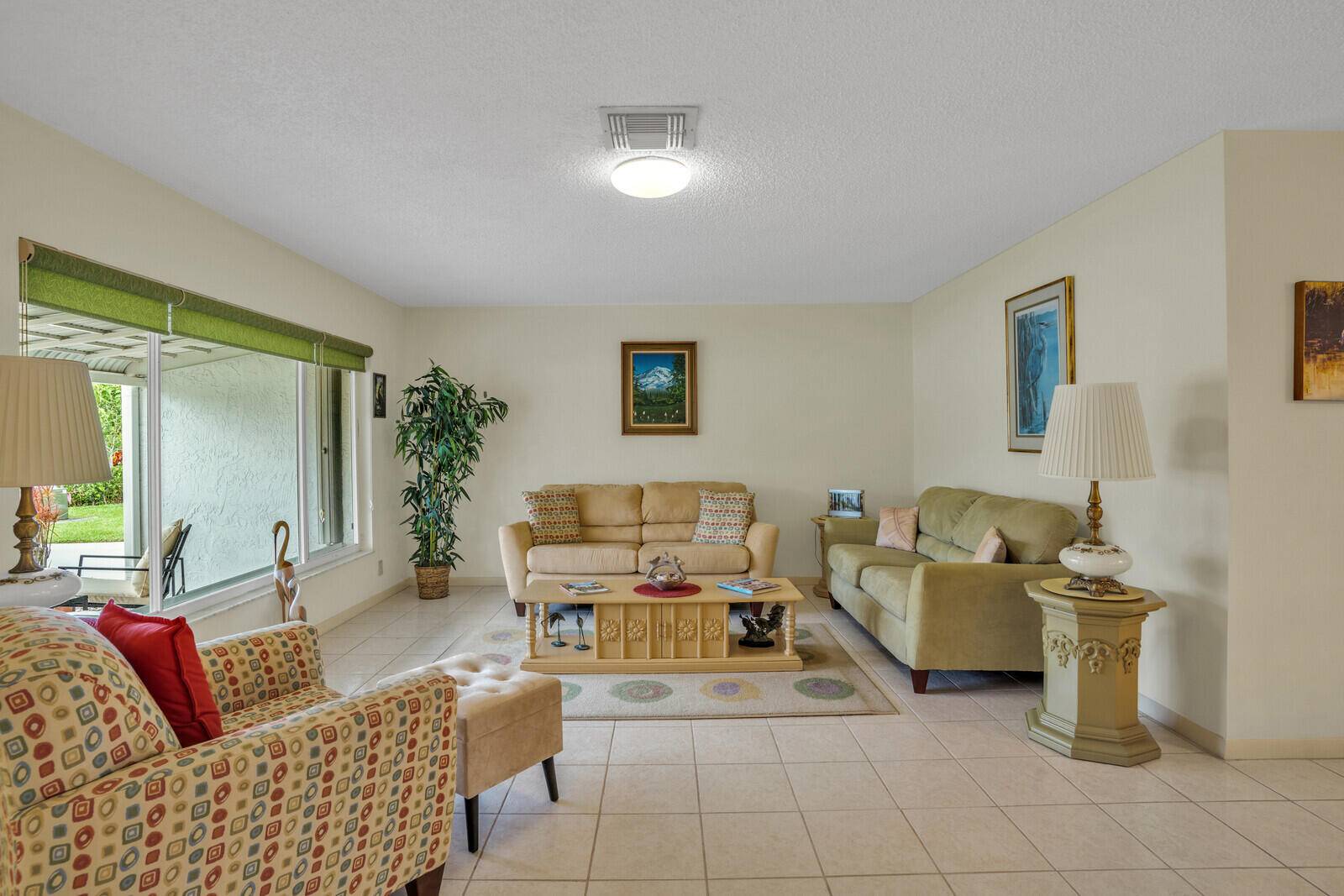 Greenacres, FL 33463,6364 Summer Sky LN