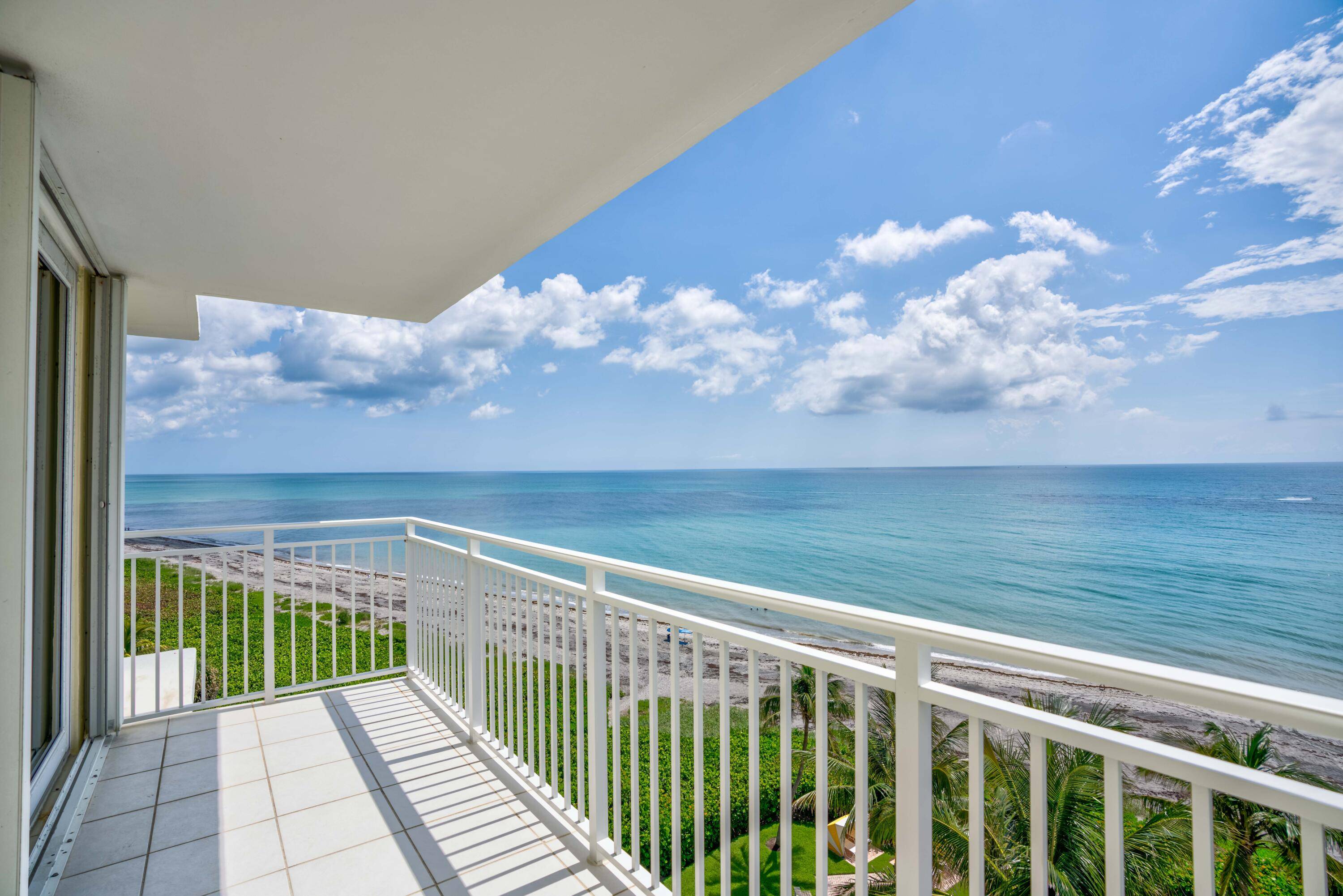 Juno Beach, FL 33408,500 Ocean DR E-8-C