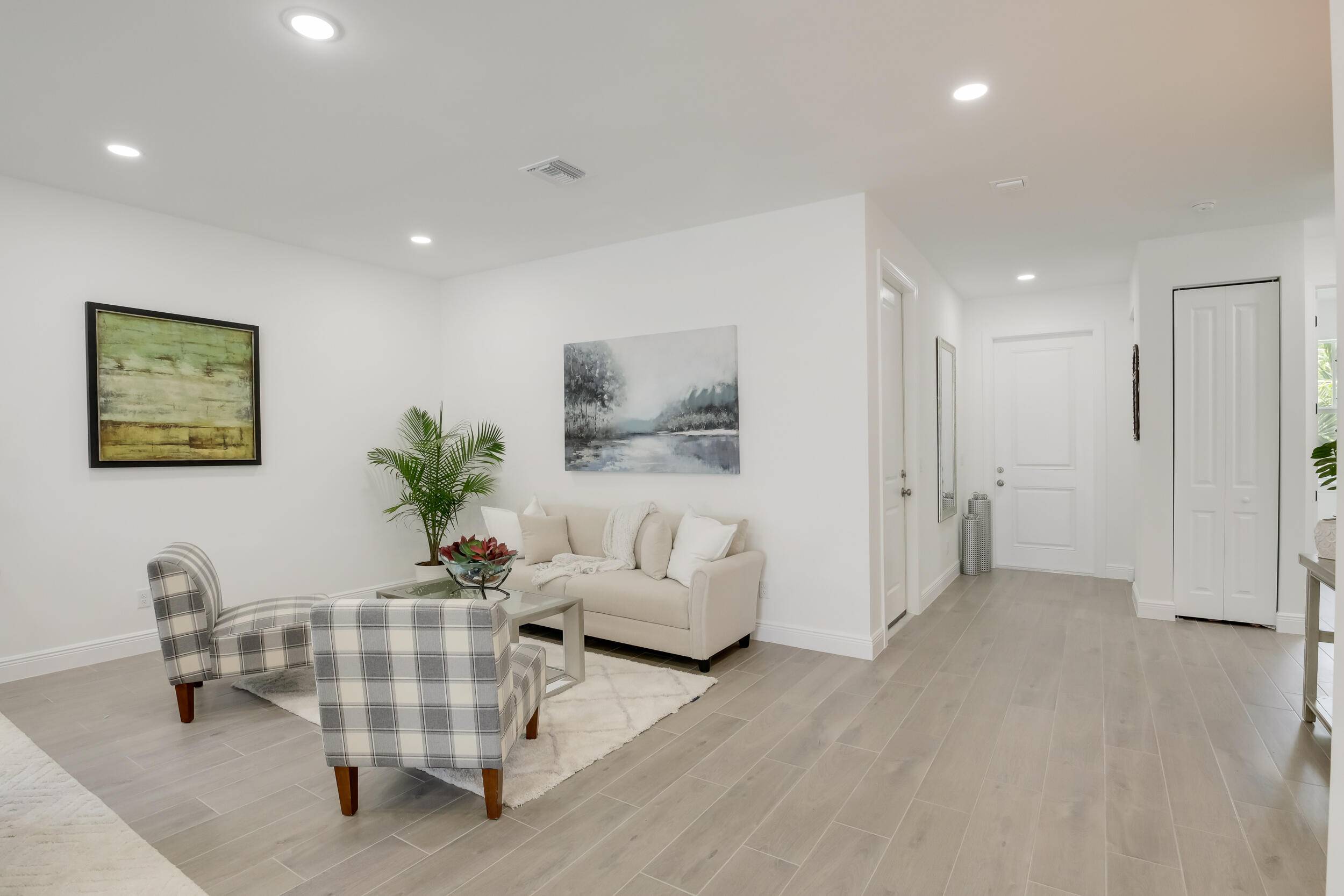 West Palm Beach, FL 33415,200 Marie DR