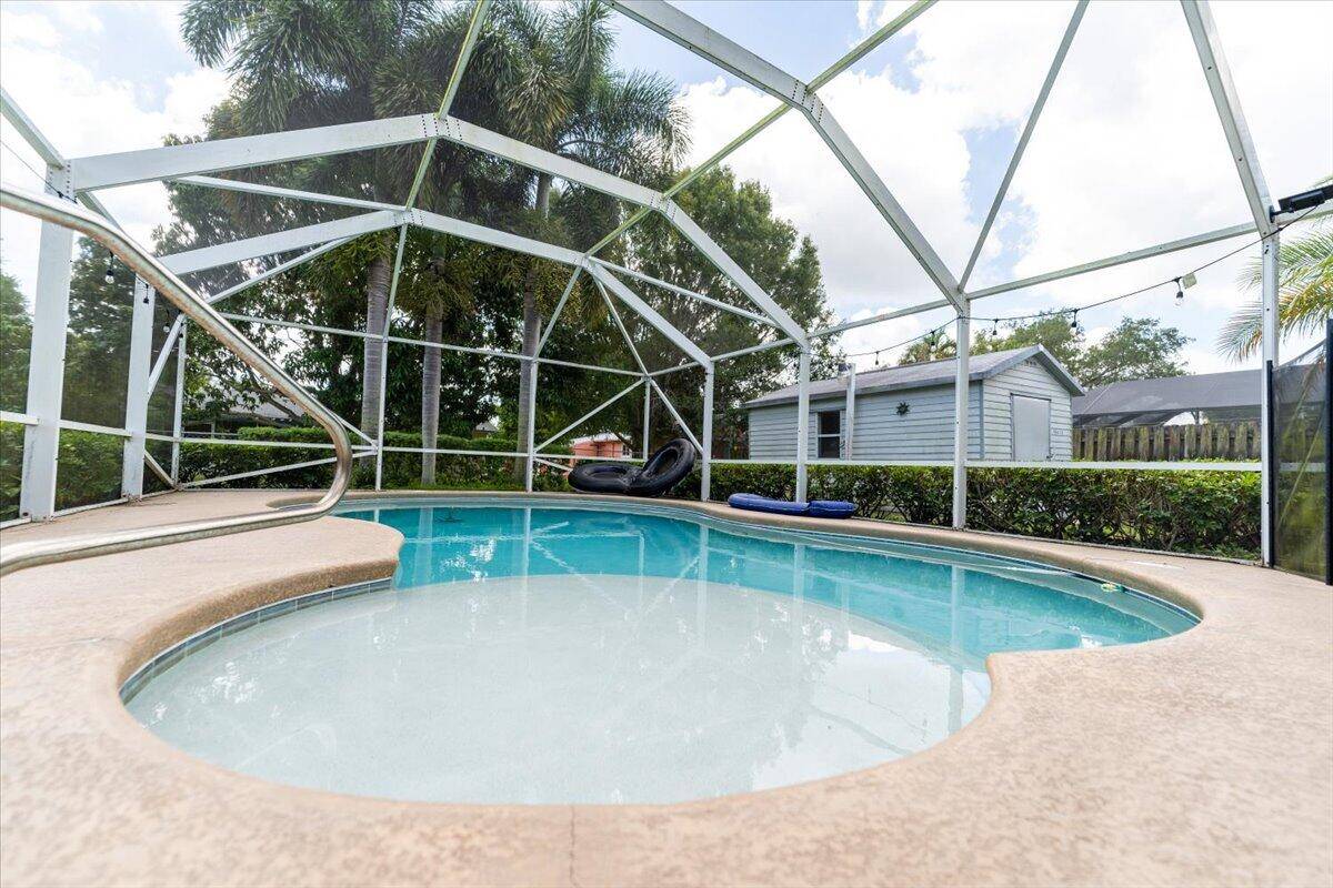 Fort Pierce, FL 34982,6004 Tangelo DR