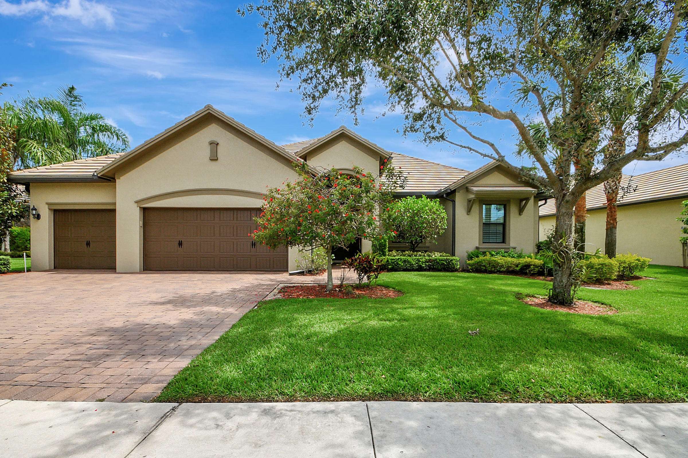 Wellington, FL 33414,3243 Siena CIR