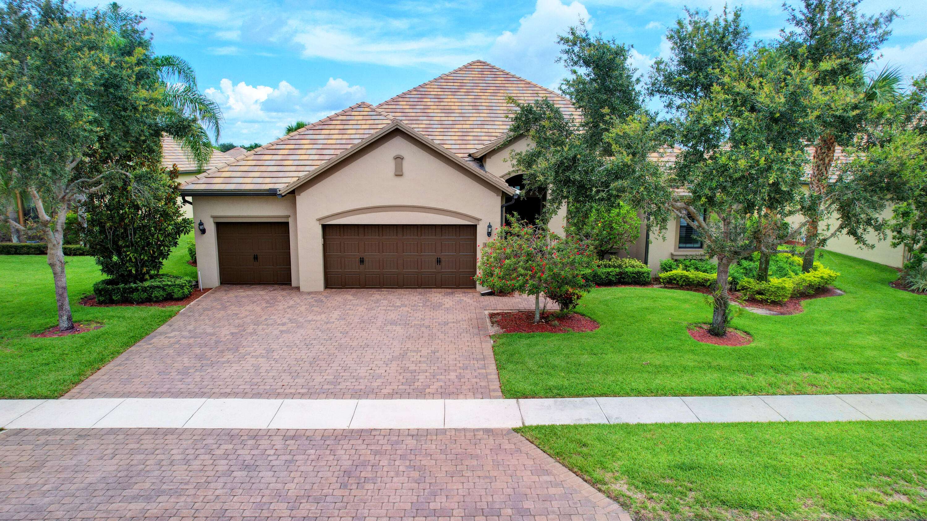 Wellington, FL 33414,3243 Siena CIR