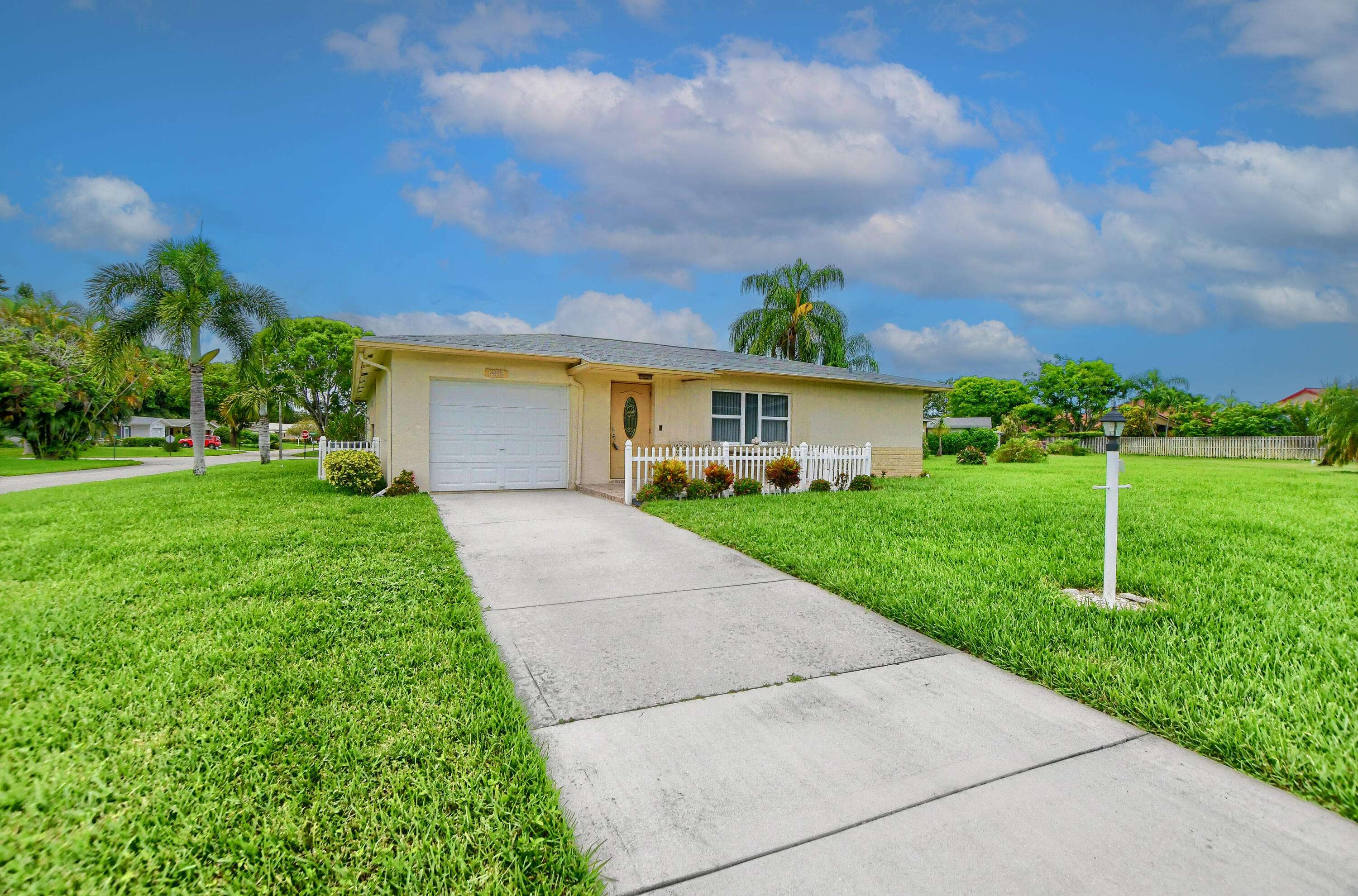 Delray Beach, FL 33484,14432 Amapola WAY