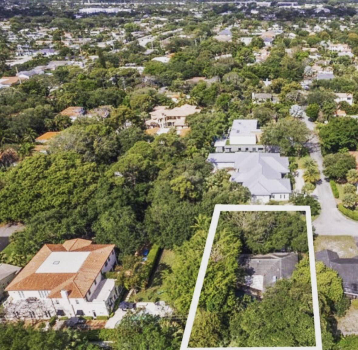 Boca Raton, FL 33486,180 NW 7th CT