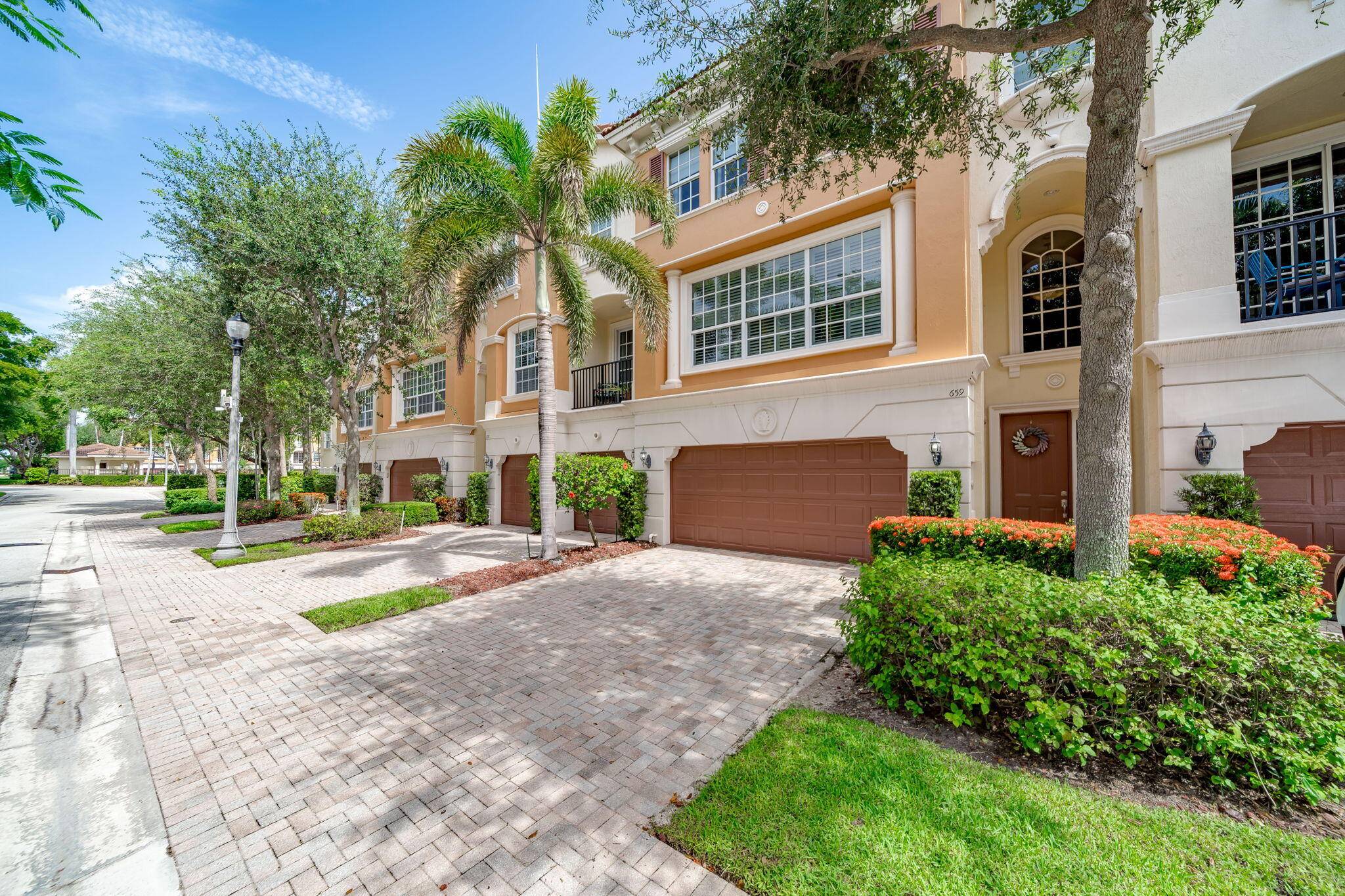 Boca Raton, FL 33487,659 NE Trieste LN