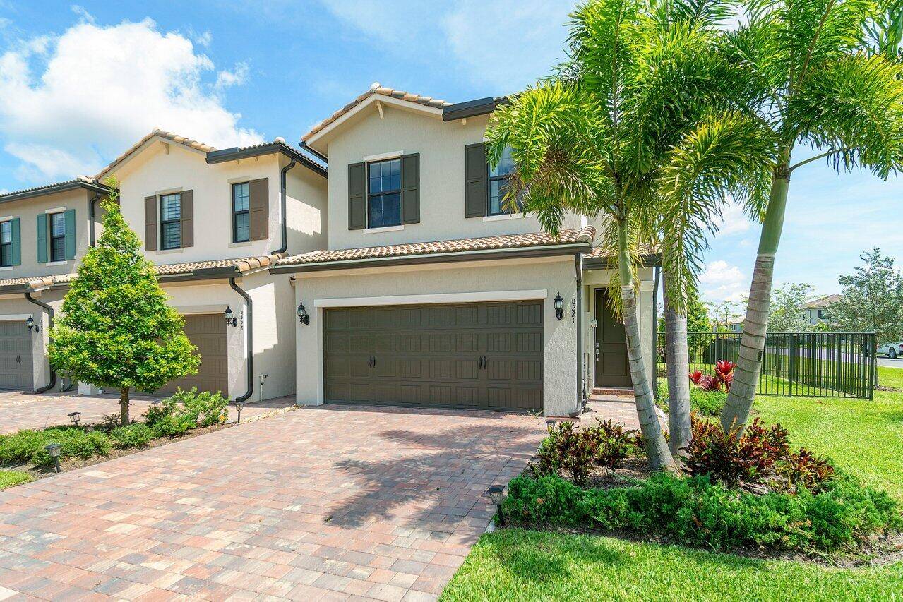 Lake Worth, FL 33467,8221 Cinch WAY