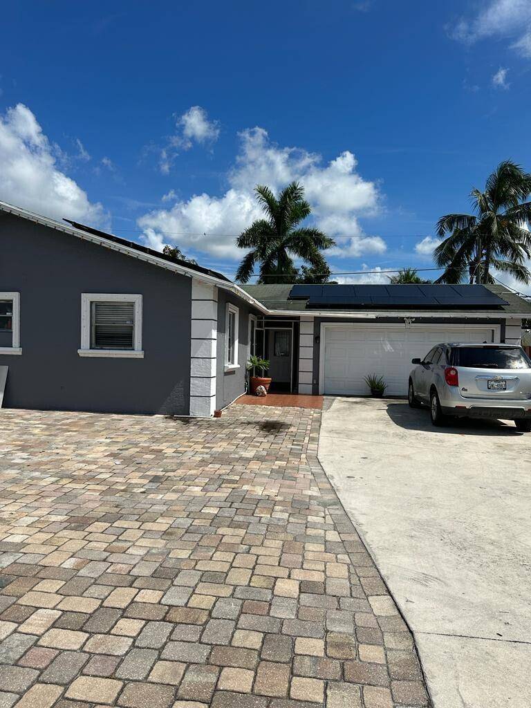 Lake Worth, FL 33462,2699 Hypoluxo RD