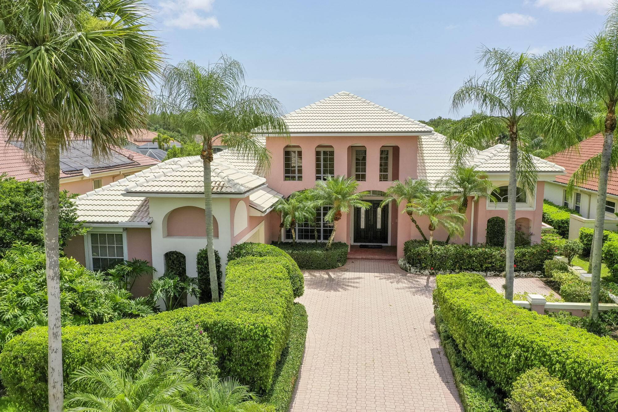 Palm Beach Gardens, FL 33418,53 Cayman PL