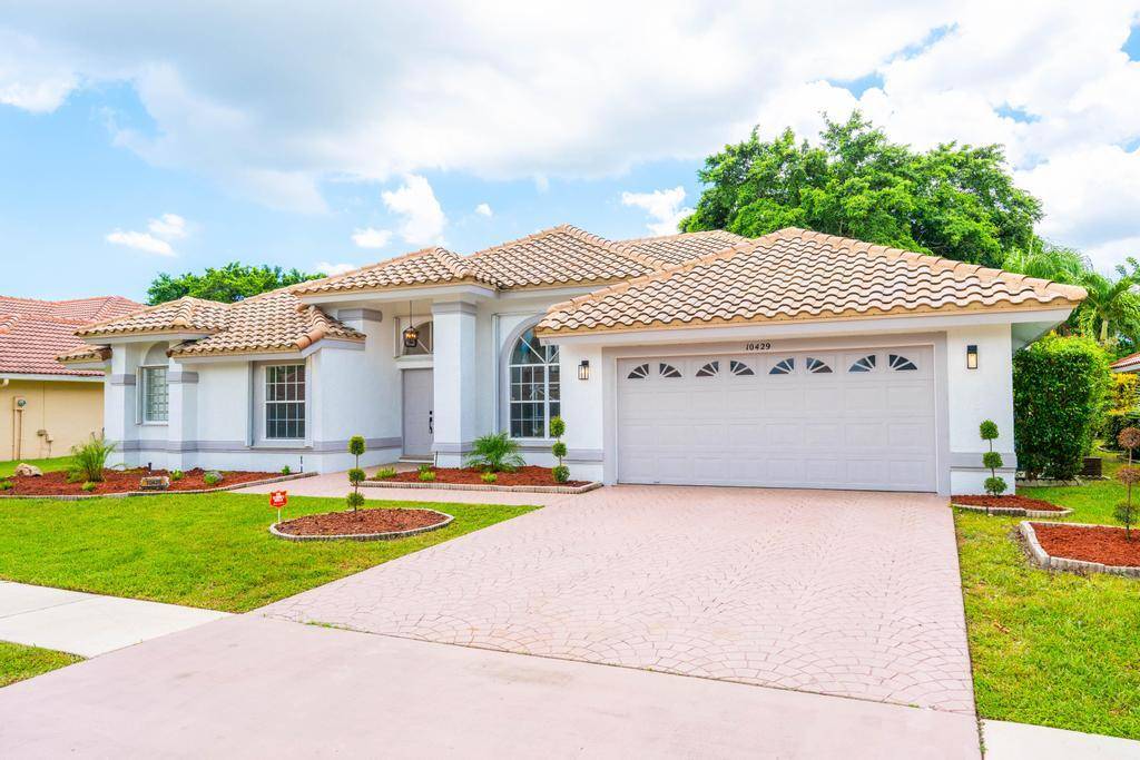 Boca Raton, FL 33498,10429 Canoe Brook CIR