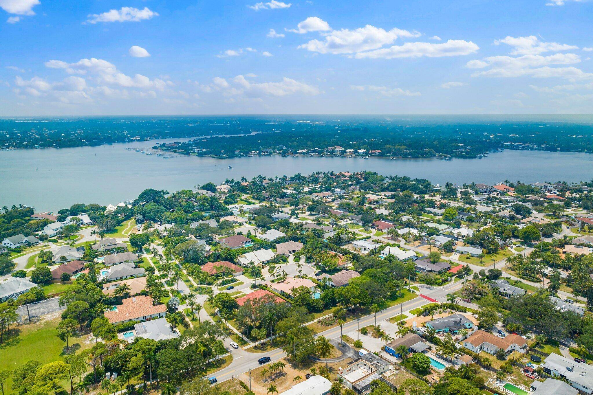 Tequesta, FL 33469,8 Bayview TER