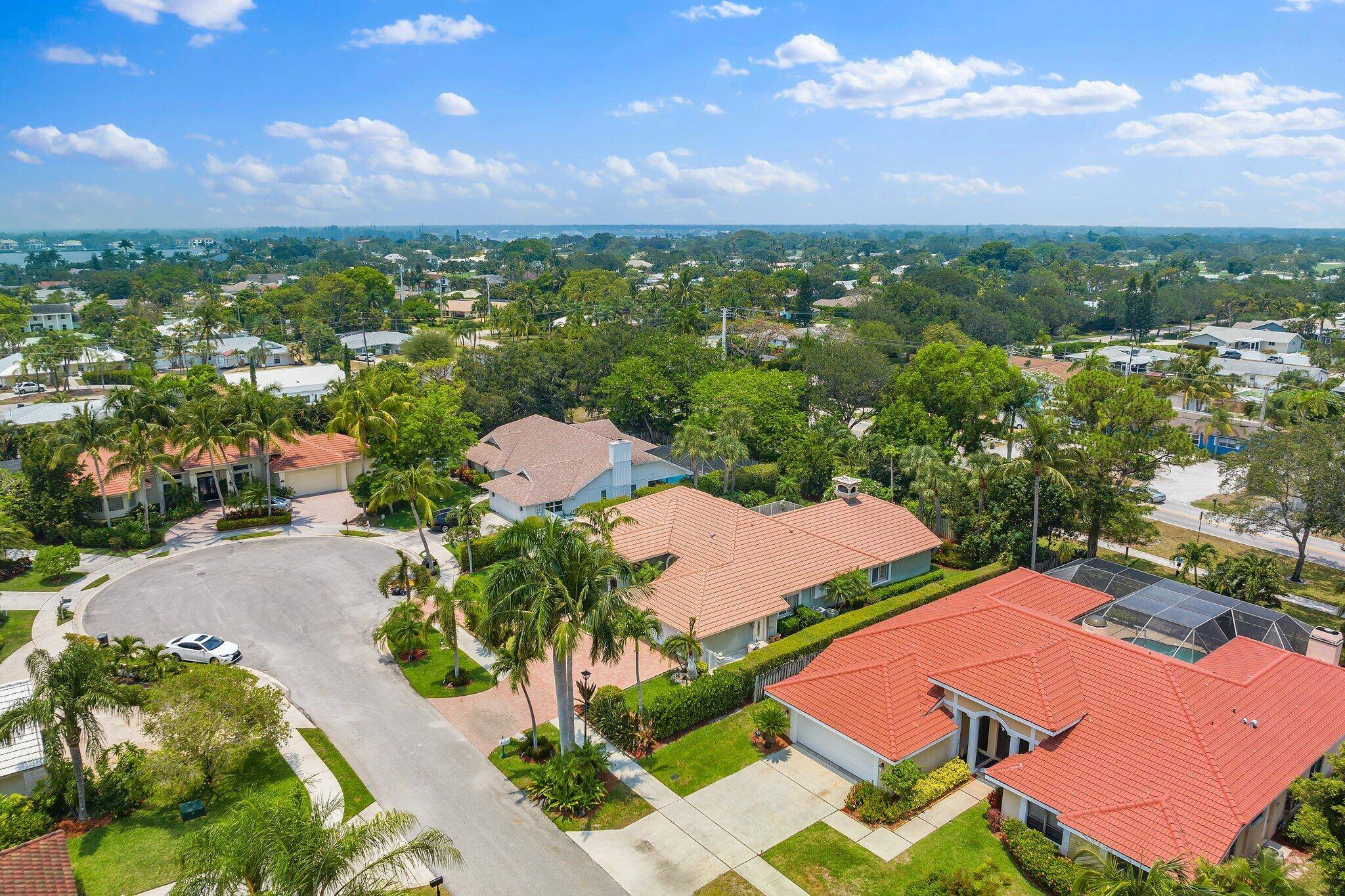 Tequesta, FL 33469,8 Bayview TER