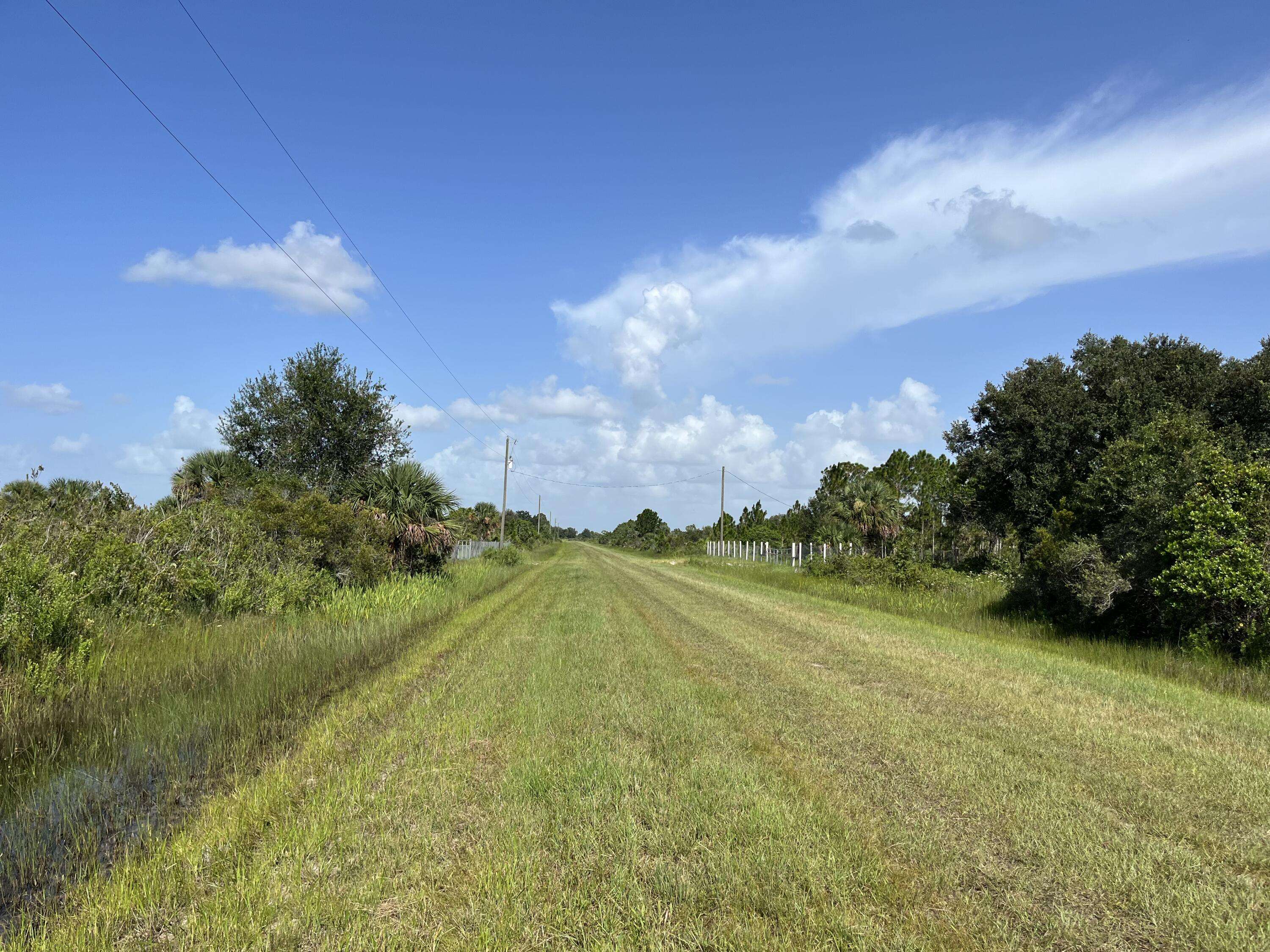 Okeechobee, FL 34972,15883 NW 276th ST