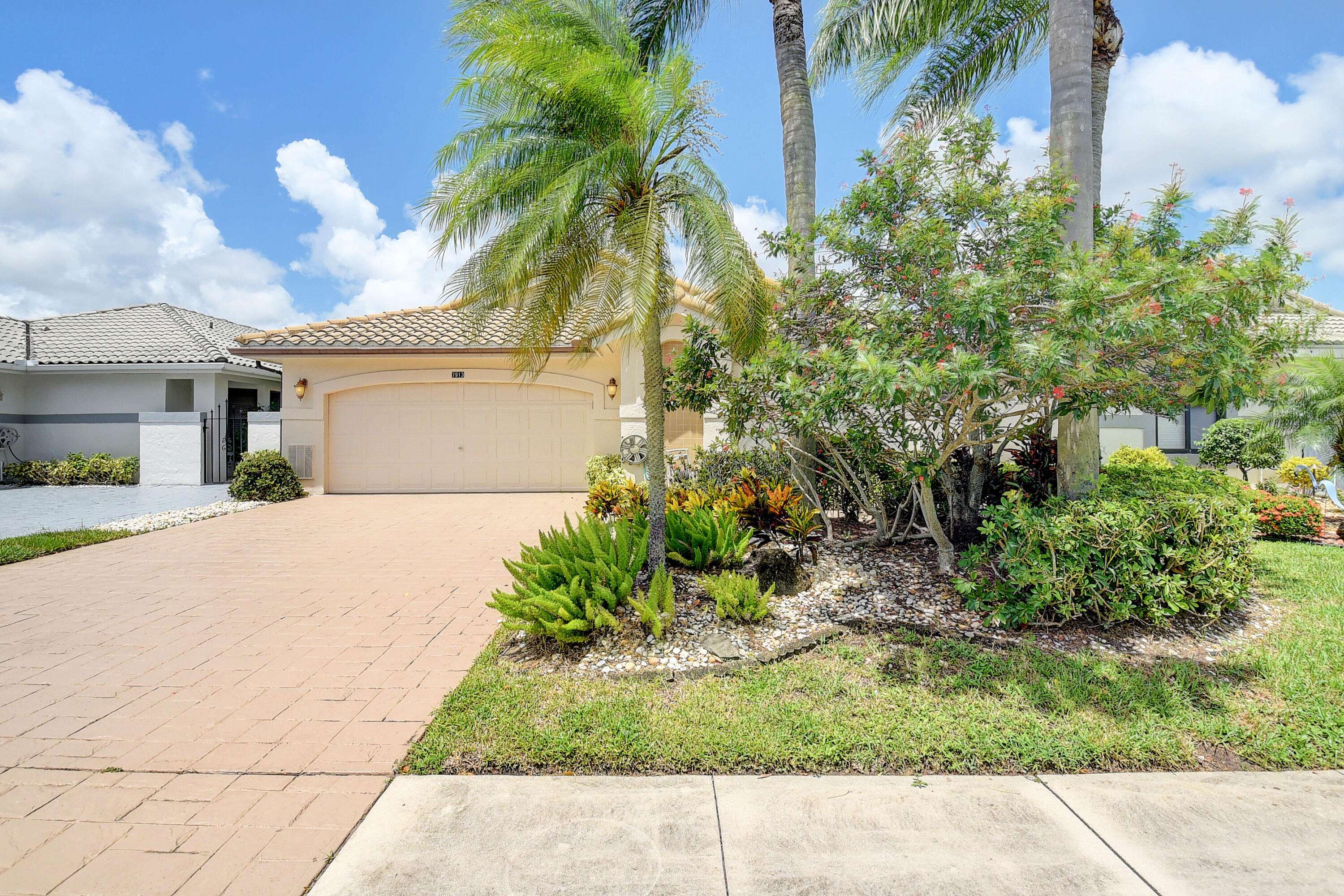 Delray Beach, FL 33446,7913 Dundee LN